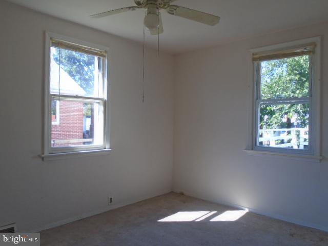 GRAY MANOR - Residential