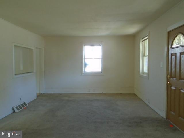 GRAY MANOR - Residential