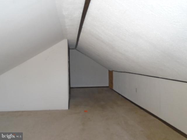 GRAY MANOR - Residential