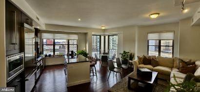 LIONSGATE - Residential