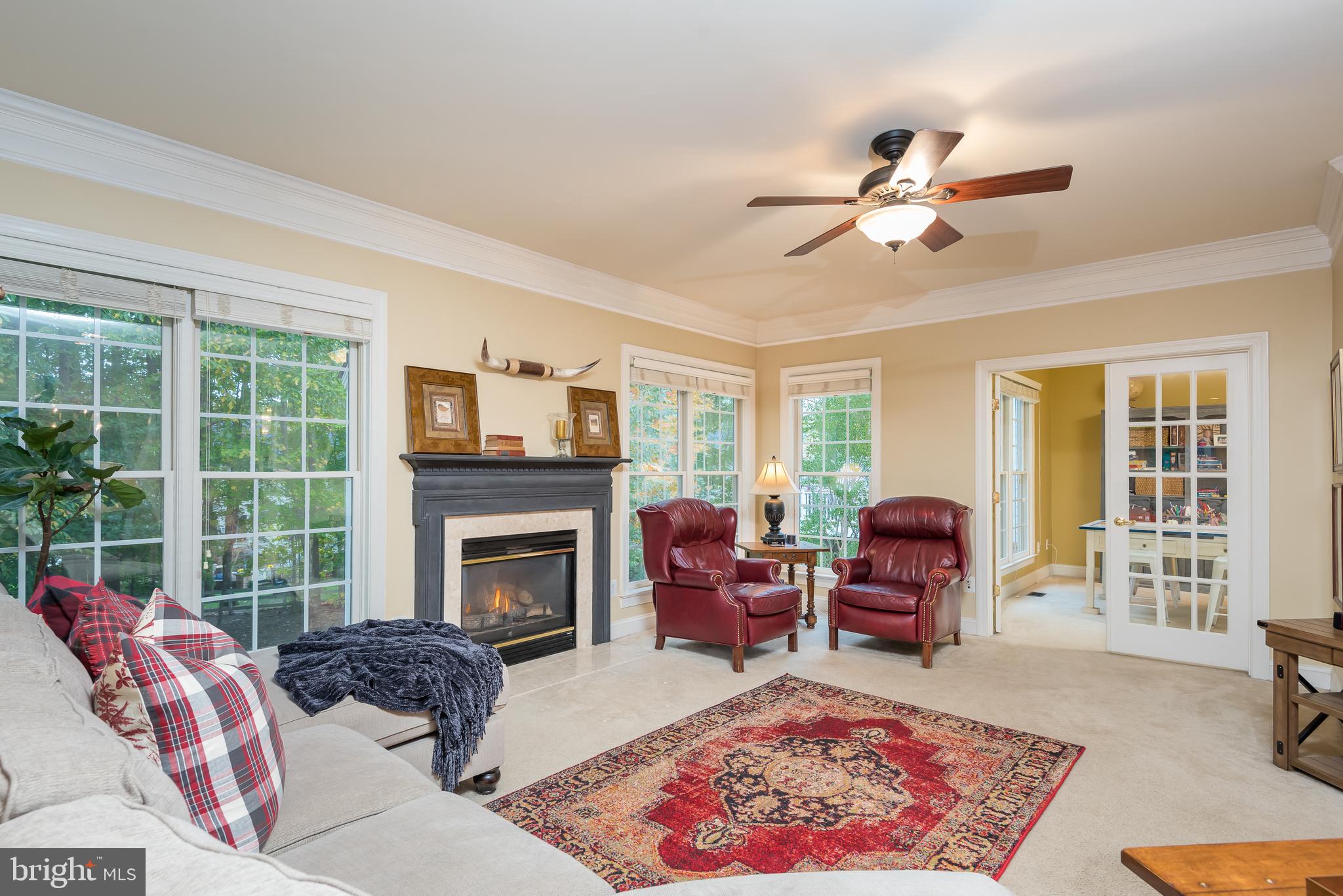 RIVER FALLS - Residential