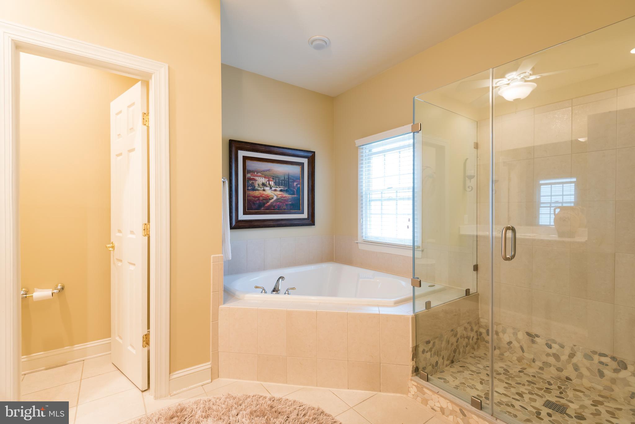 RIVER FALLS - Residential