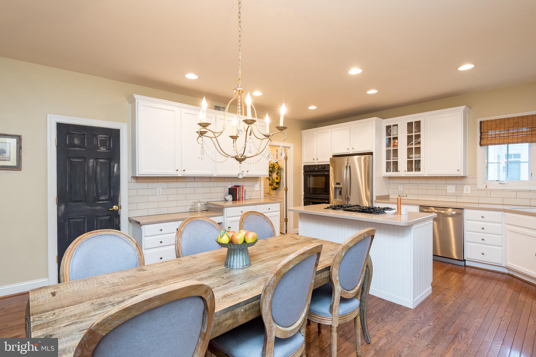 RIVER FALLS - Residential