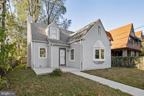 715 E DORSET STREET PHILADELPHIA PA 19119