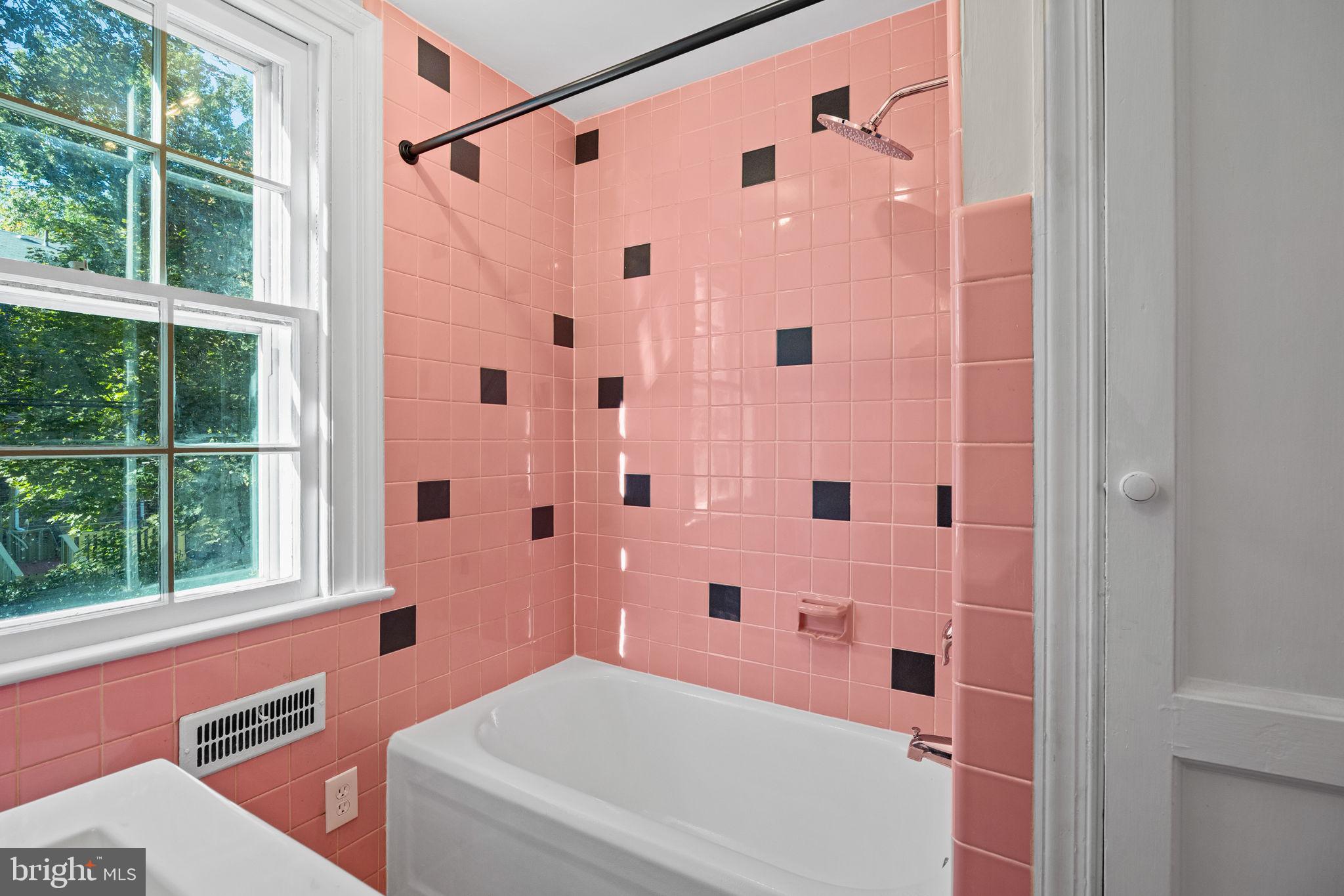 MT AIRY (EAST) - Residential