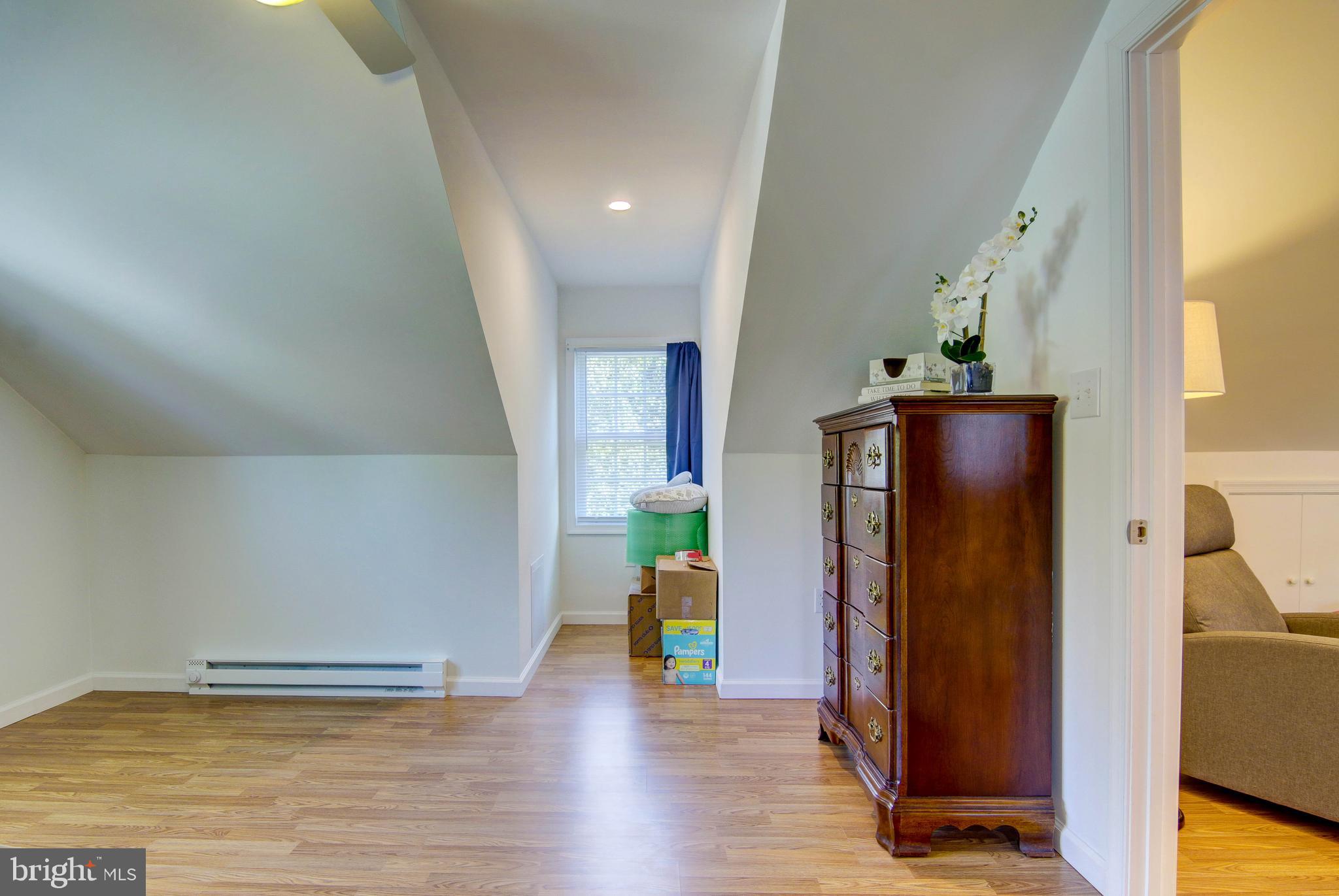 SECRETARY - Residential