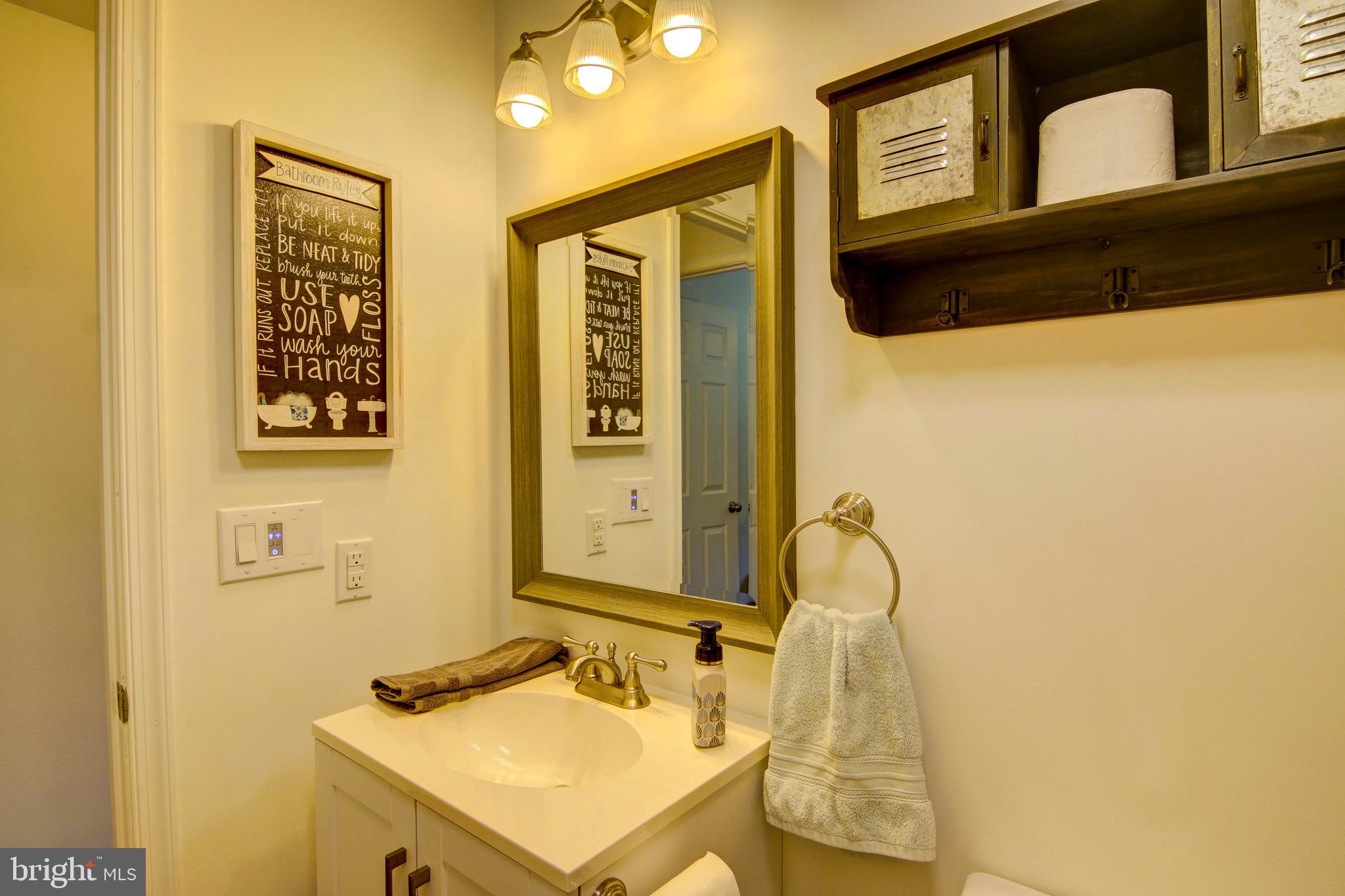 SECRETARY - Residential