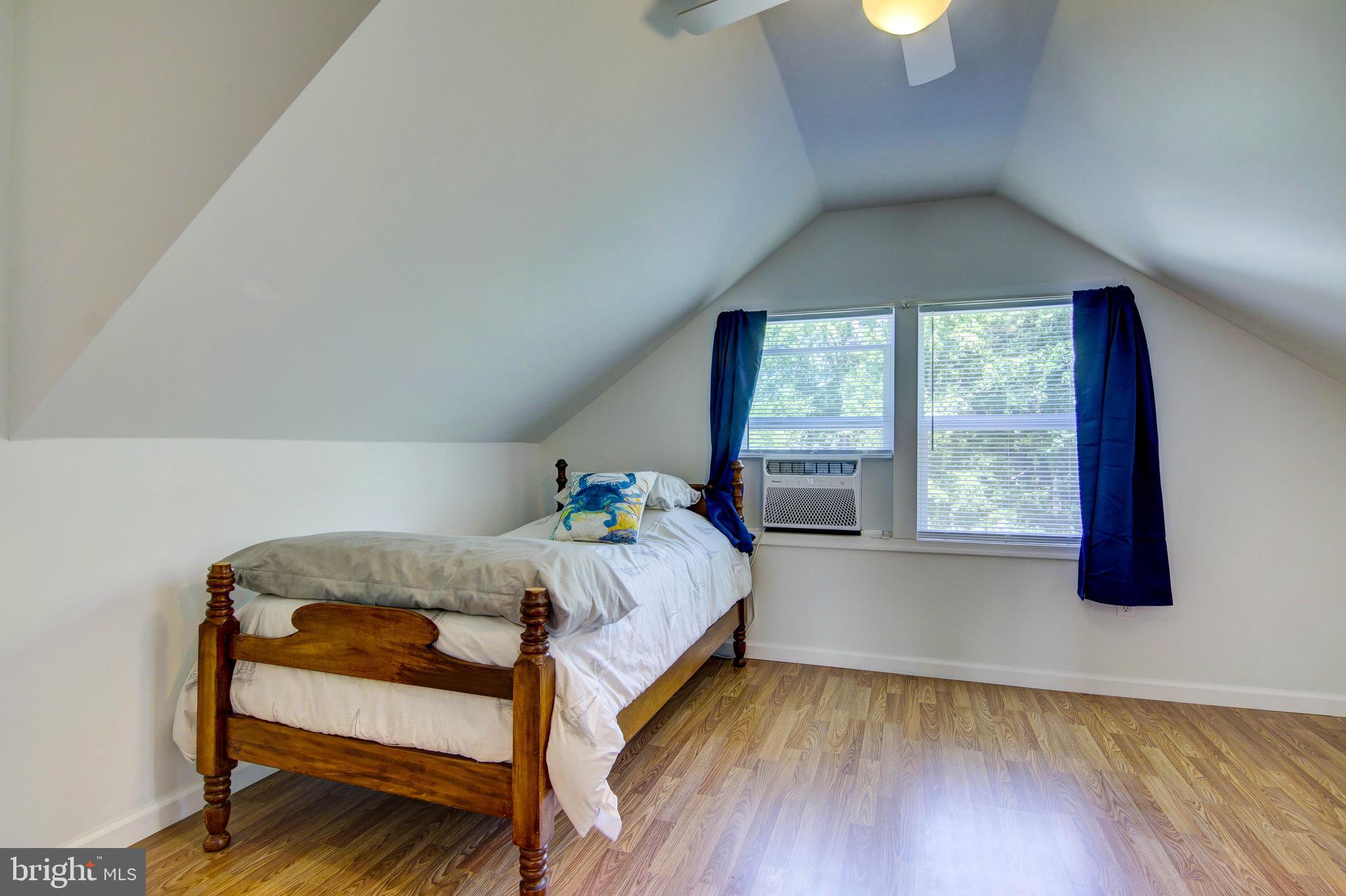 SECRETARY - Residential