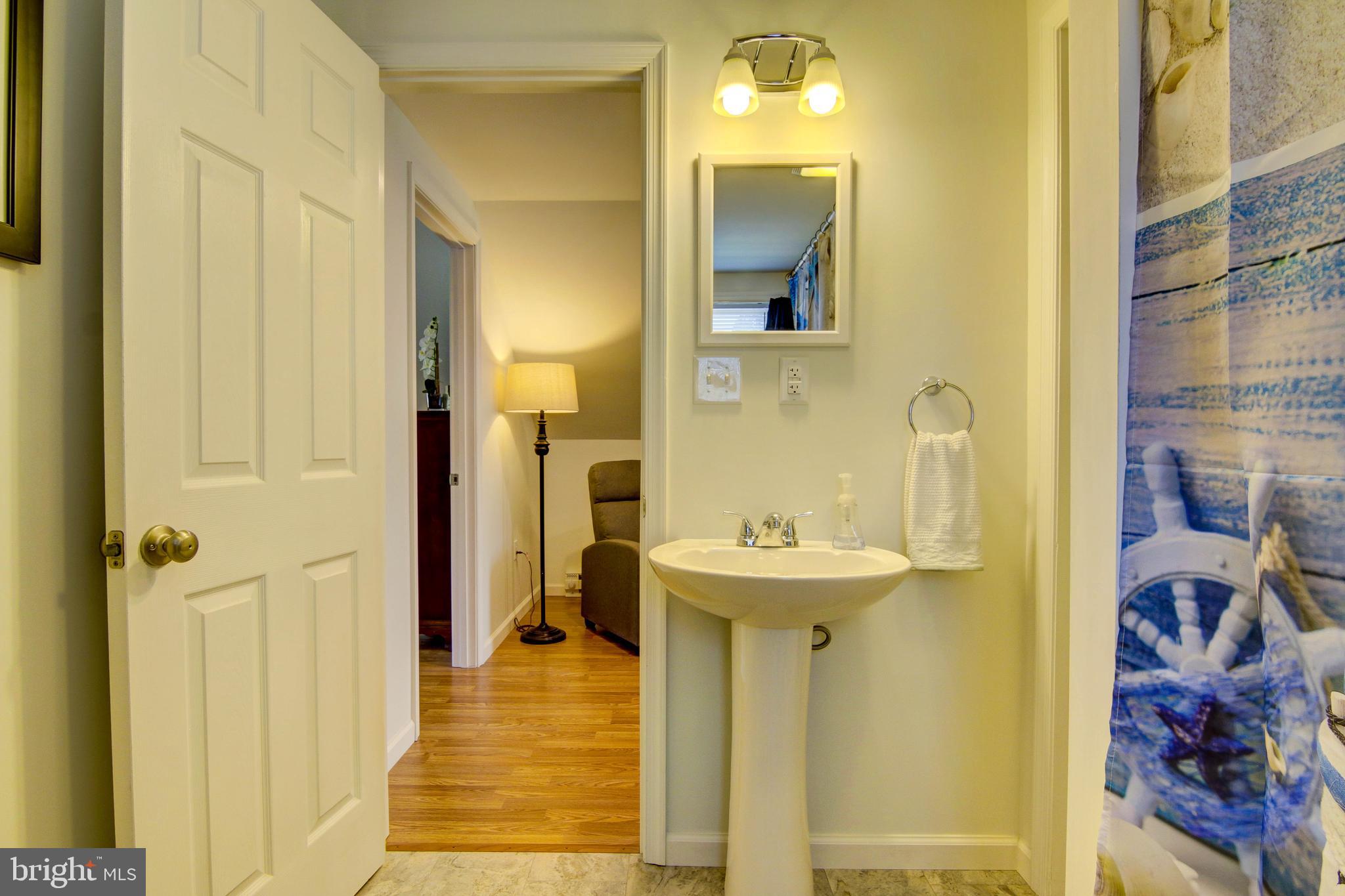 SECRETARY - Residential