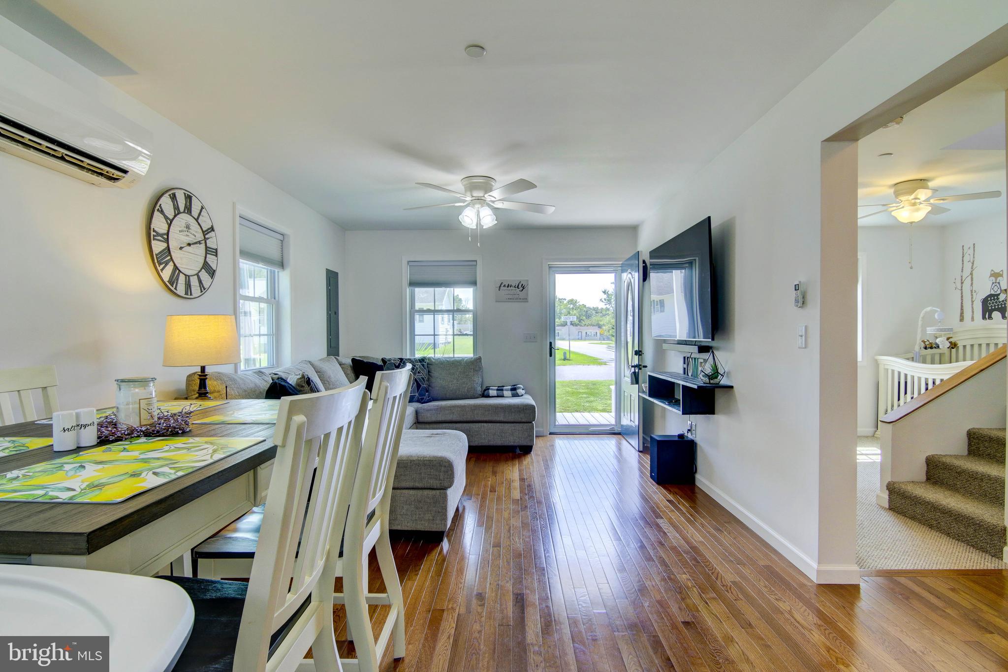 SECRETARY - Residential