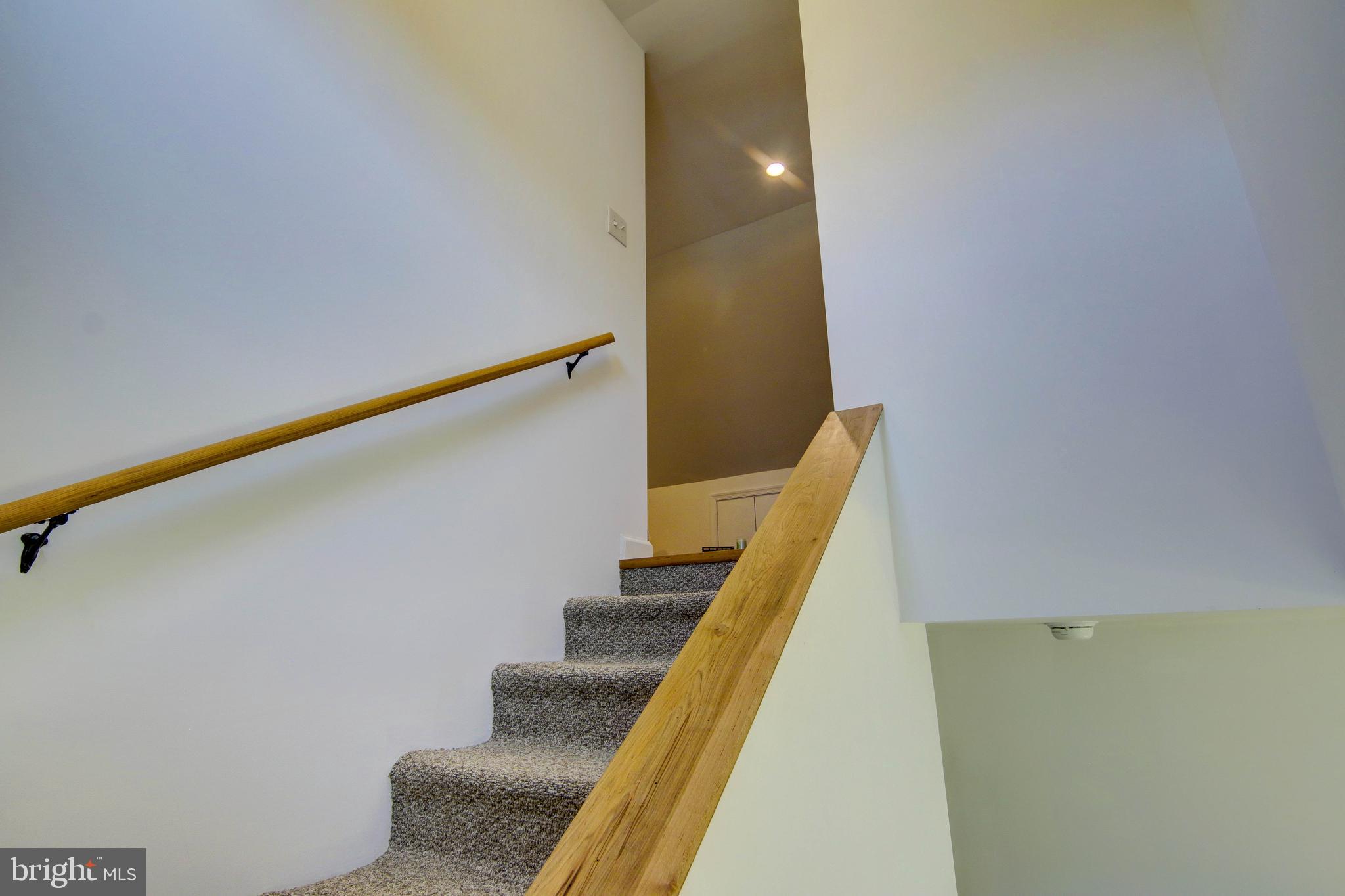 SECRETARY - Residential