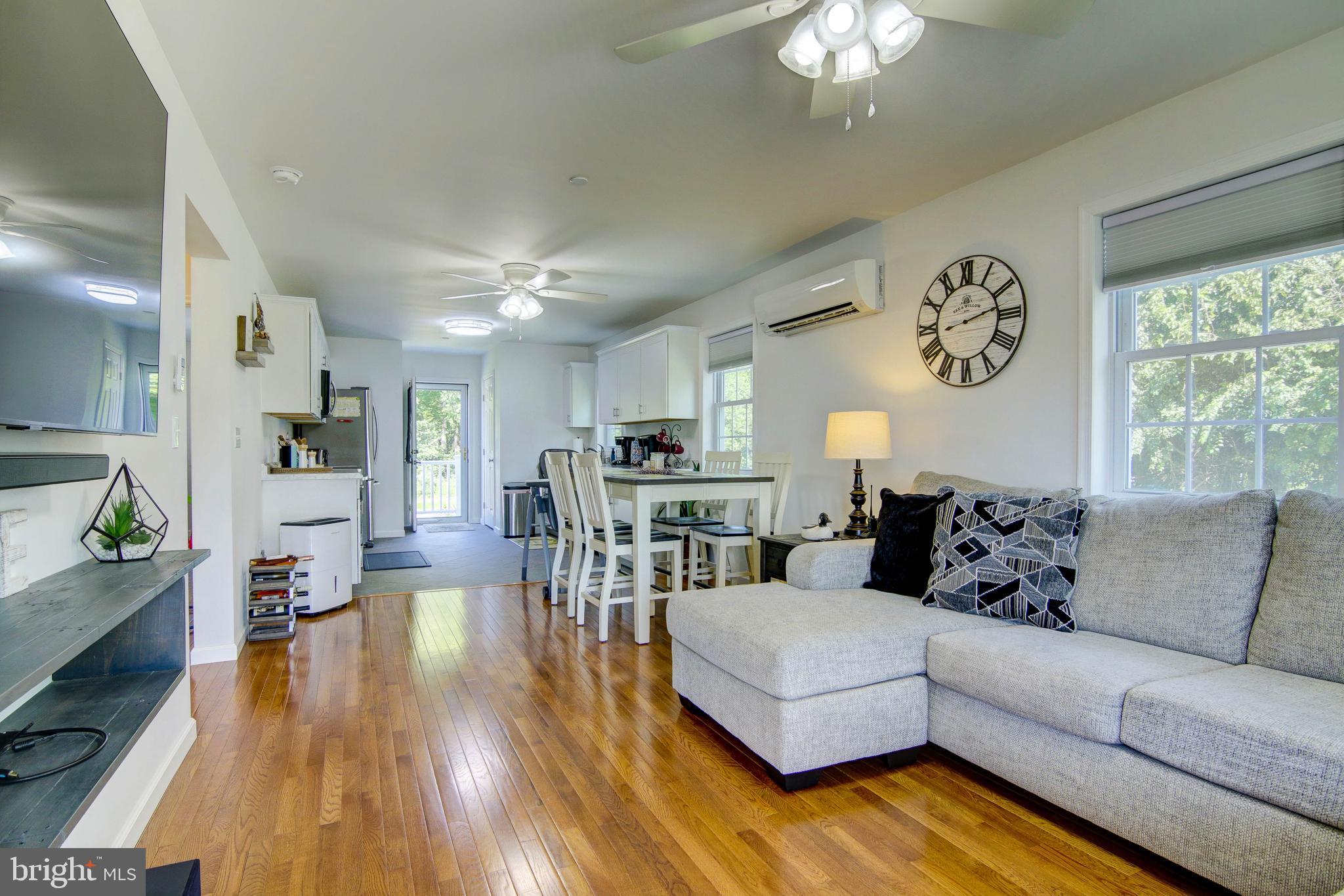 SECRETARY - Residential