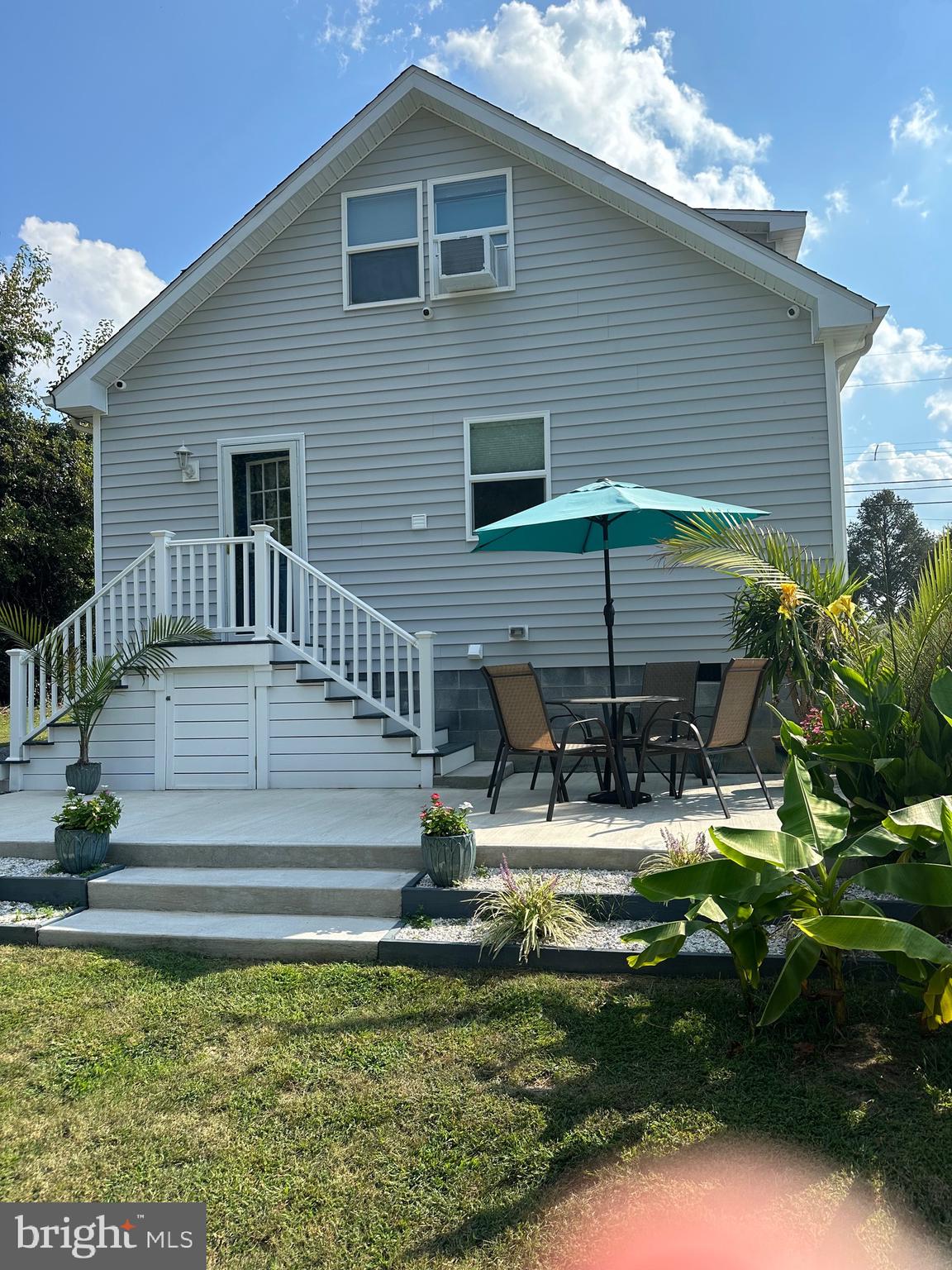 SECRETARY - Residential