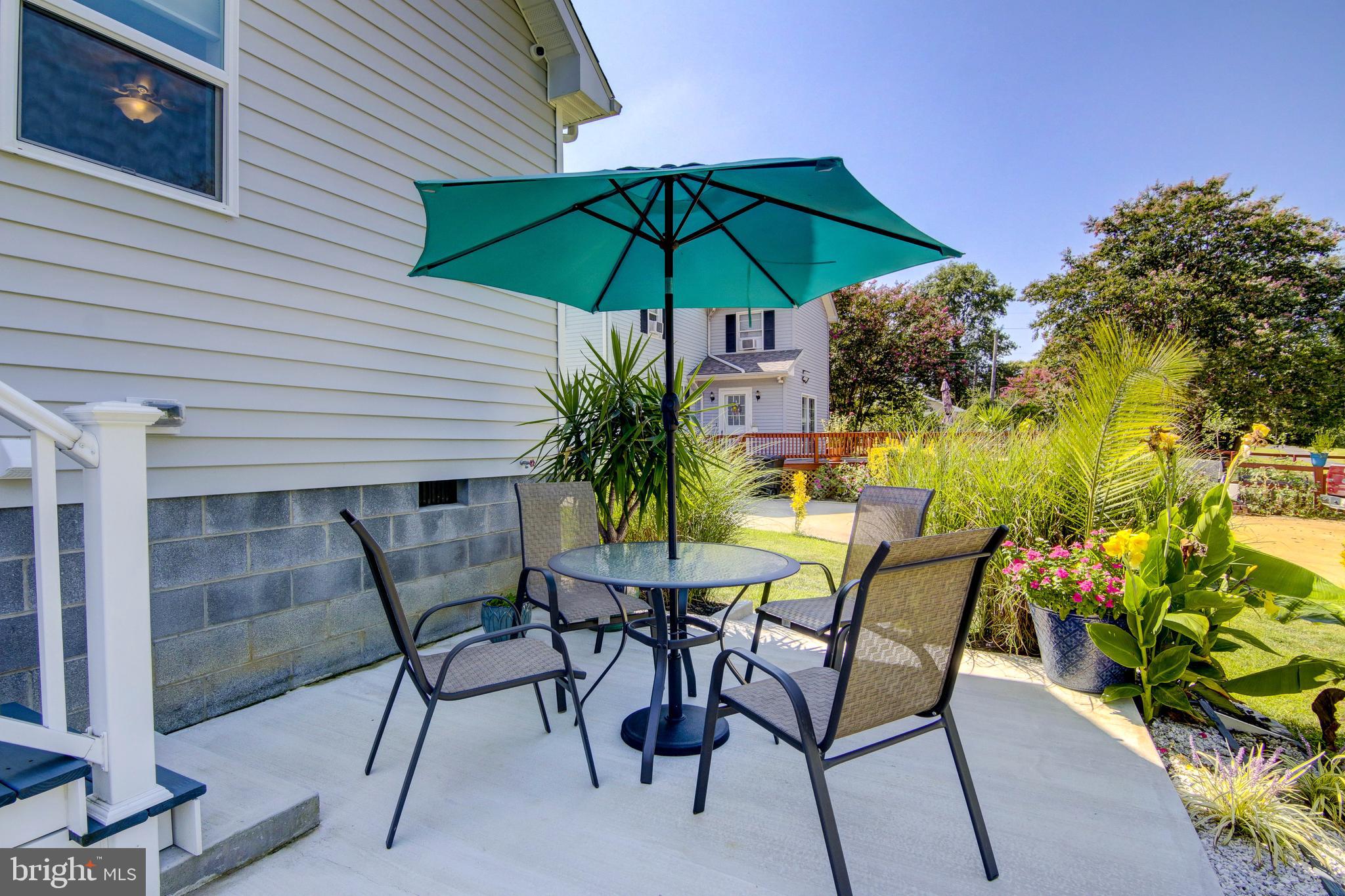 SECRETARY - Residential