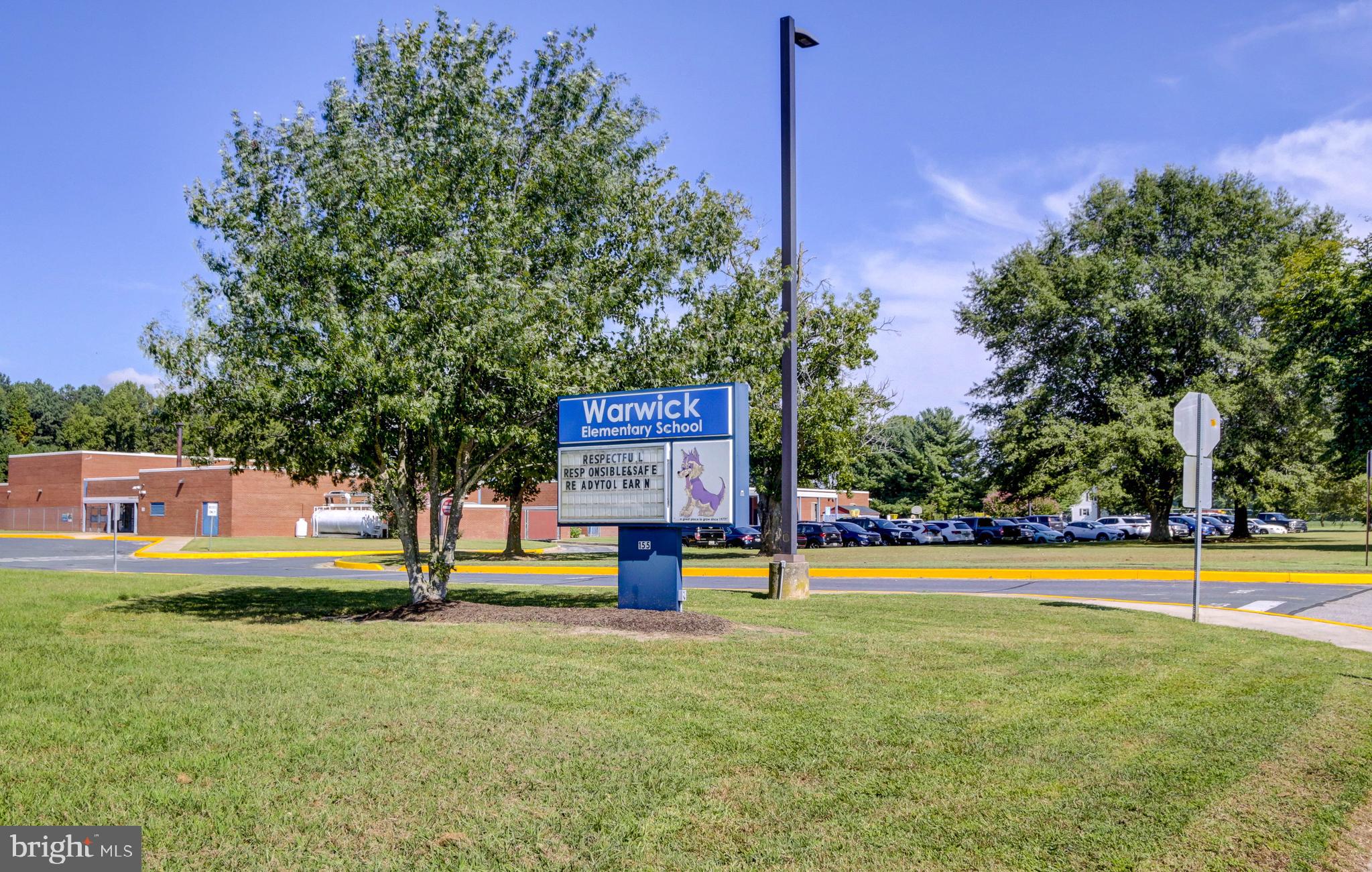 SECRETARY - Residential