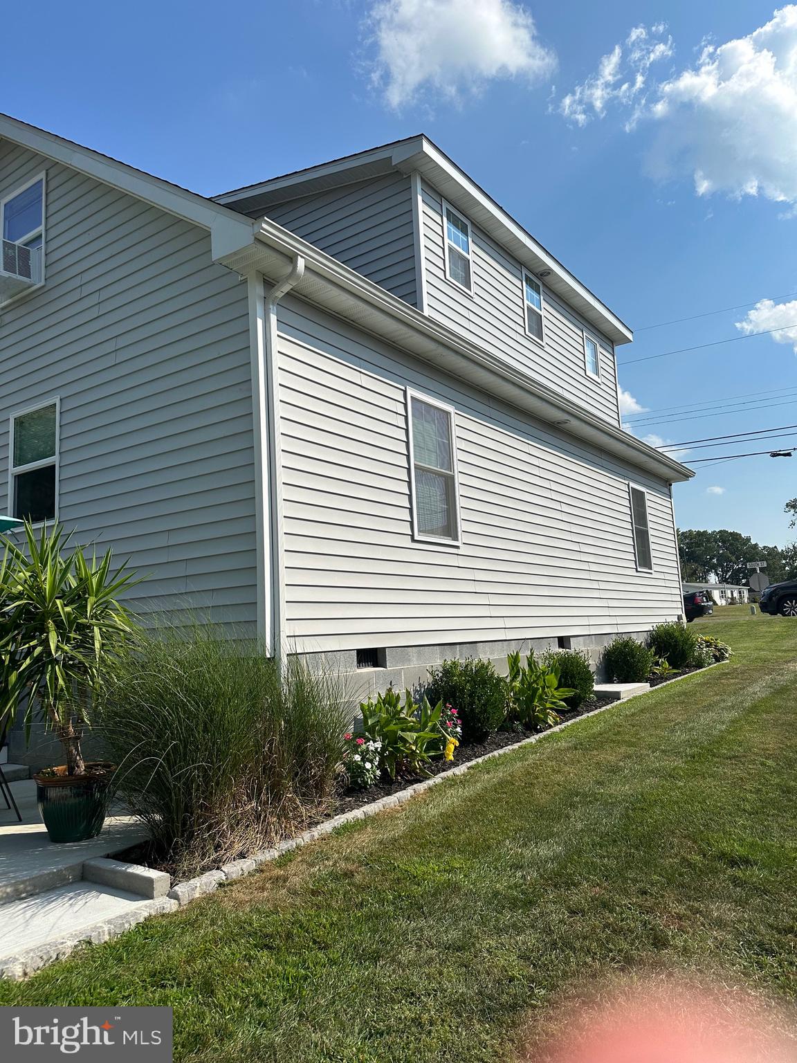 SECRETARY - Residential