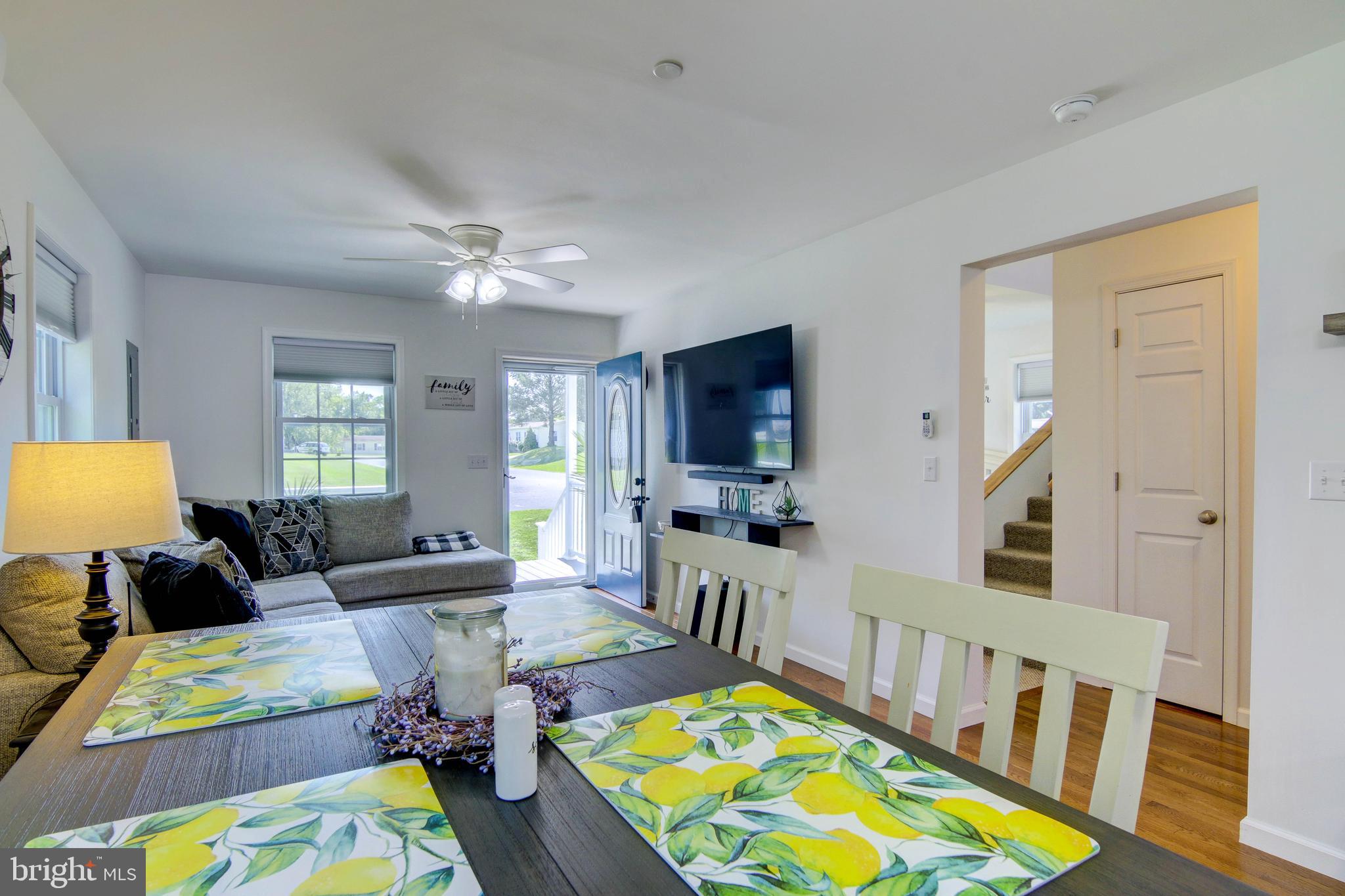 SECRETARY - Residential