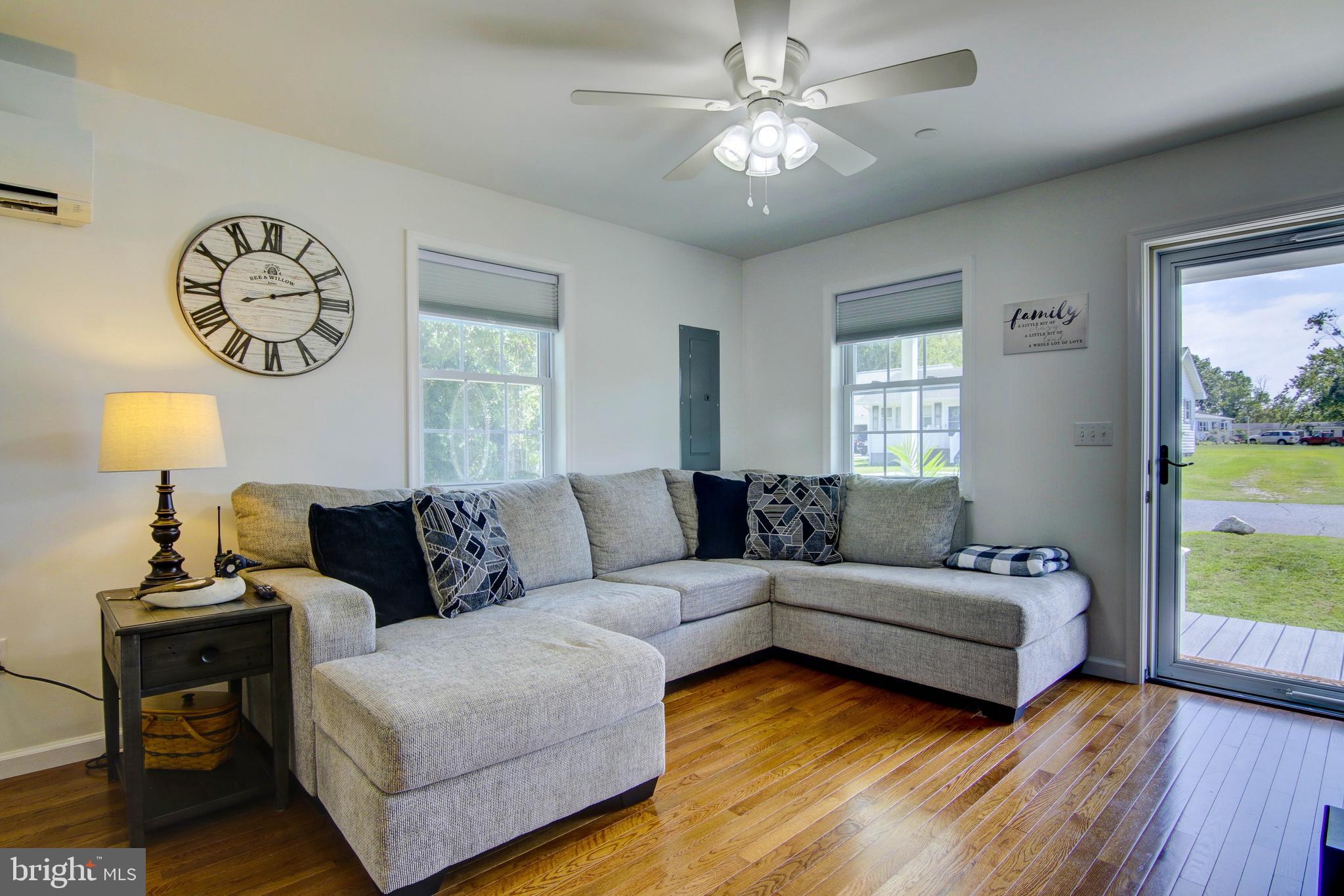 SECRETARY - Residential