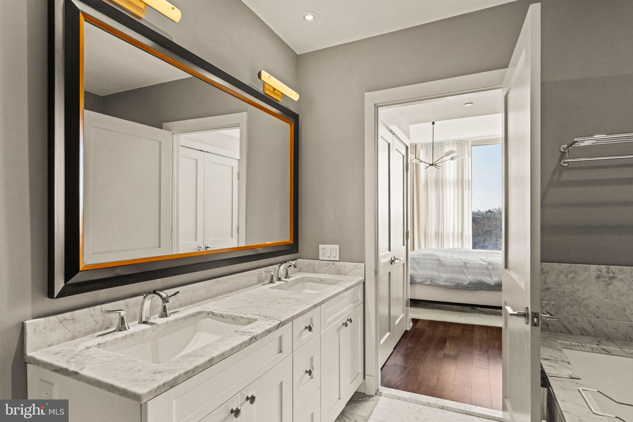 FITLER SQUARE - Residential