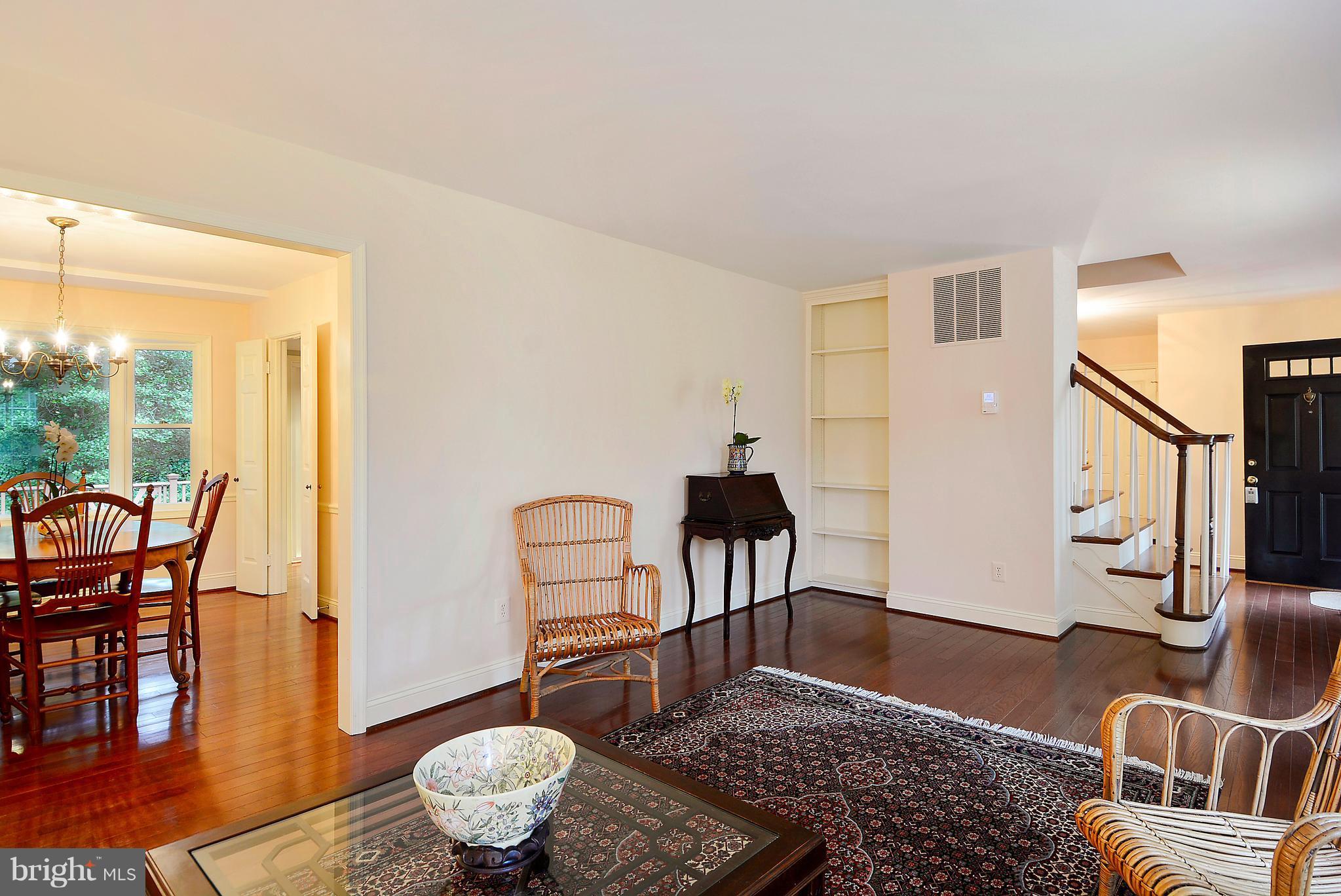 FAIR OAKS ESTATES - Residential