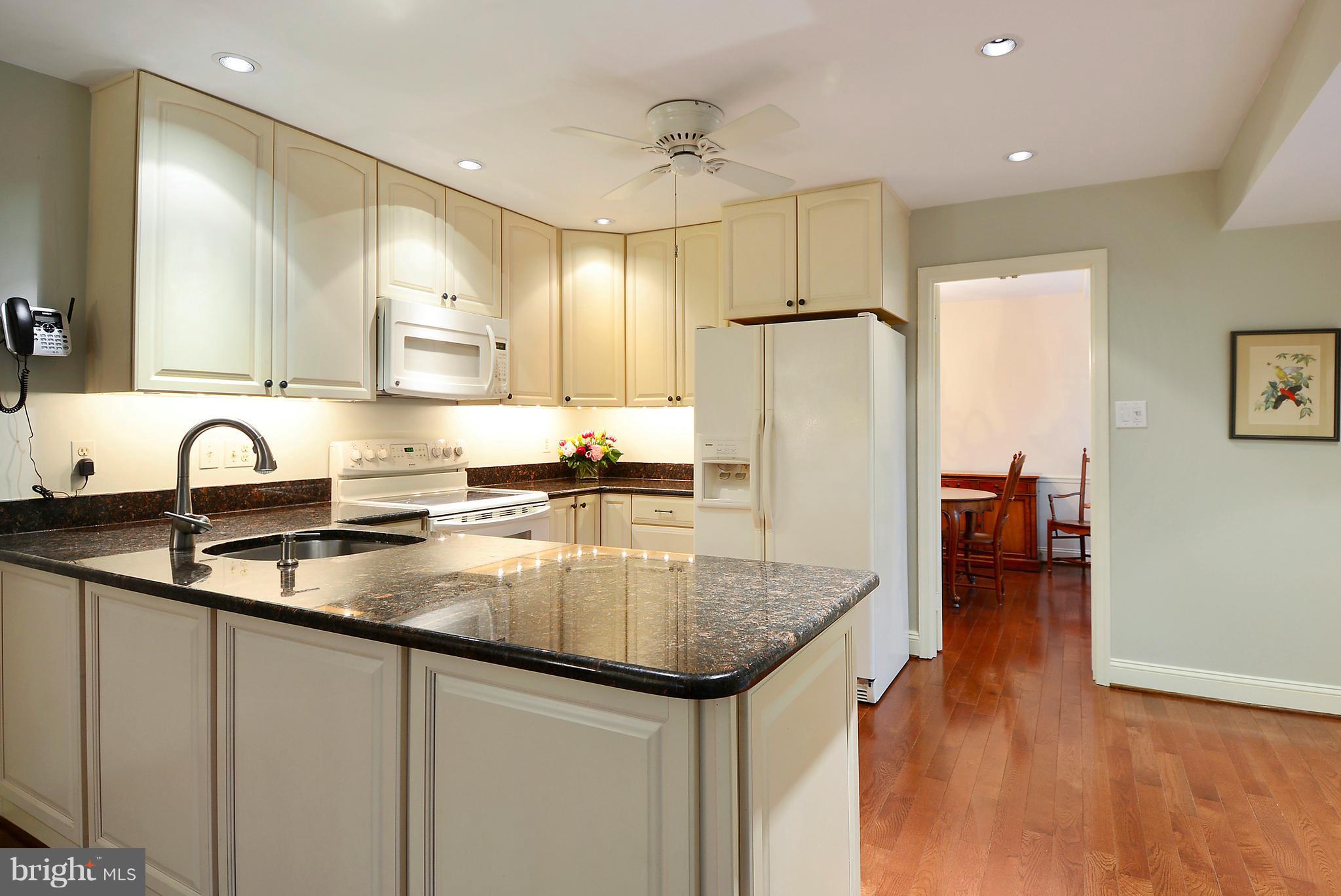 FAIR OAKS ESTATES - Residential