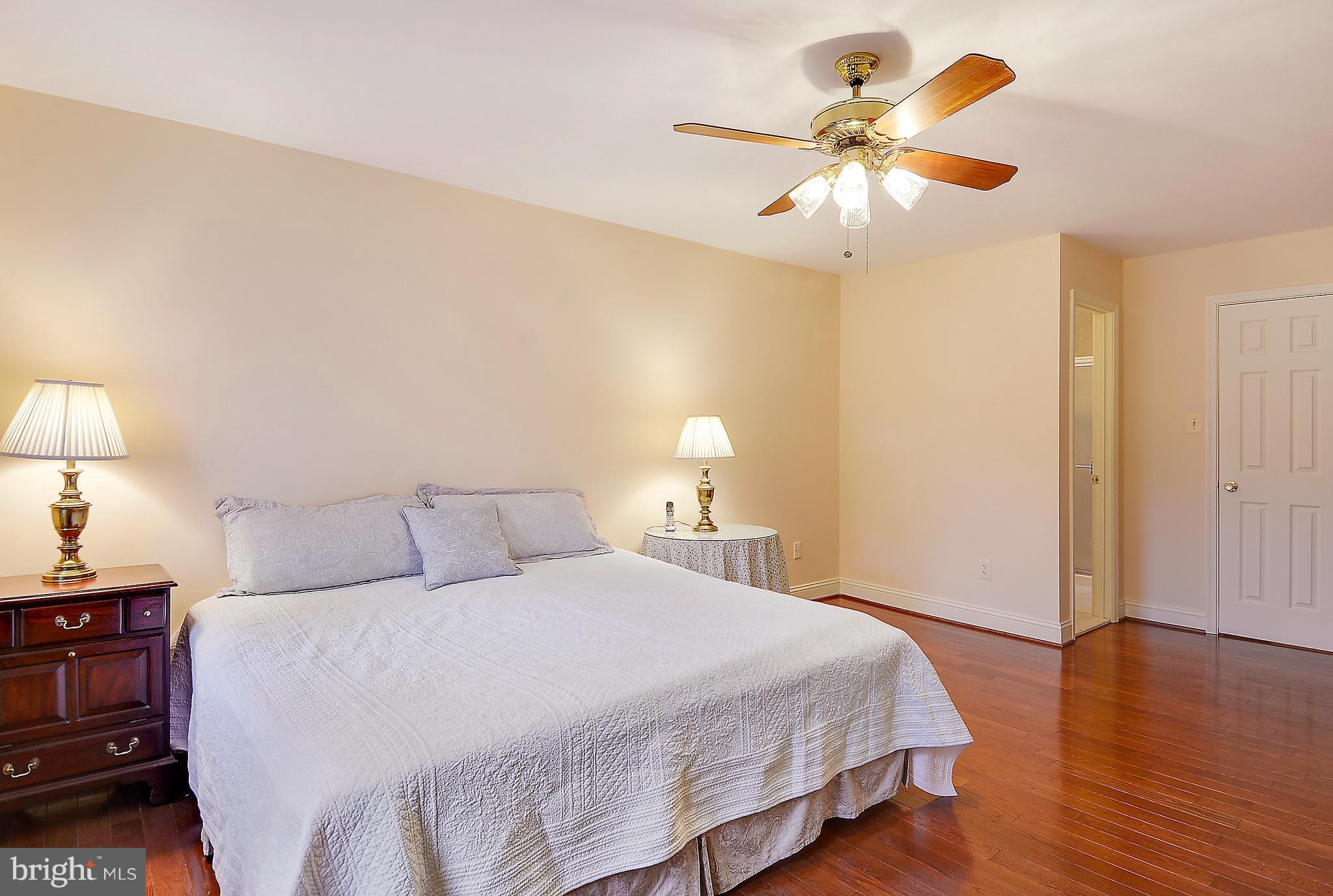 FAIR OAKS ESTATES - Residential