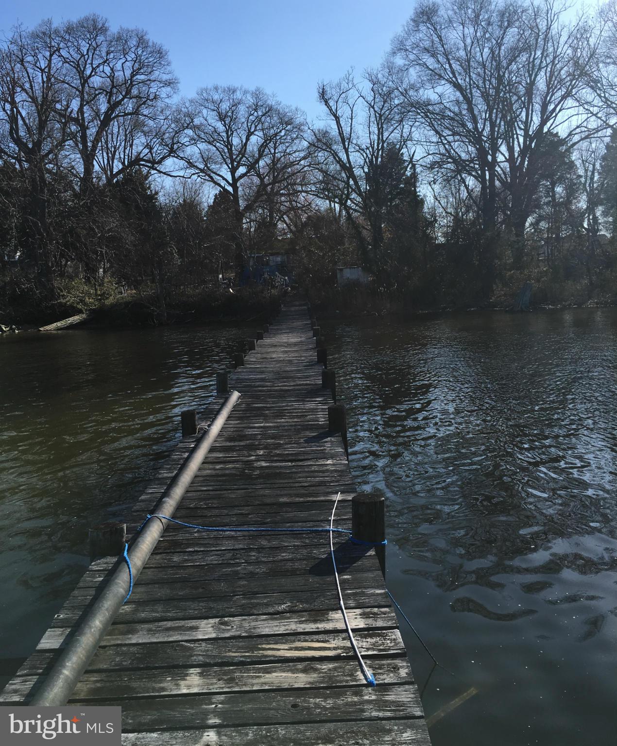 COBB ISLAND - Residential