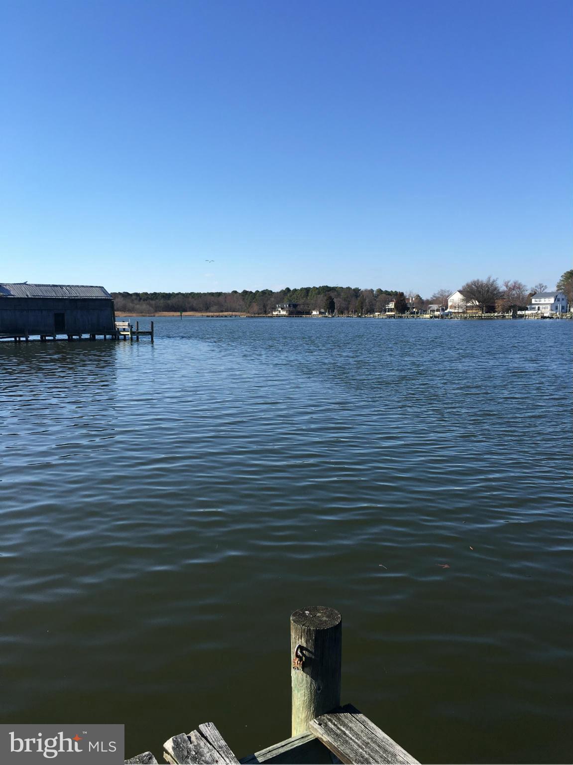 COBB ISLAND - Residential