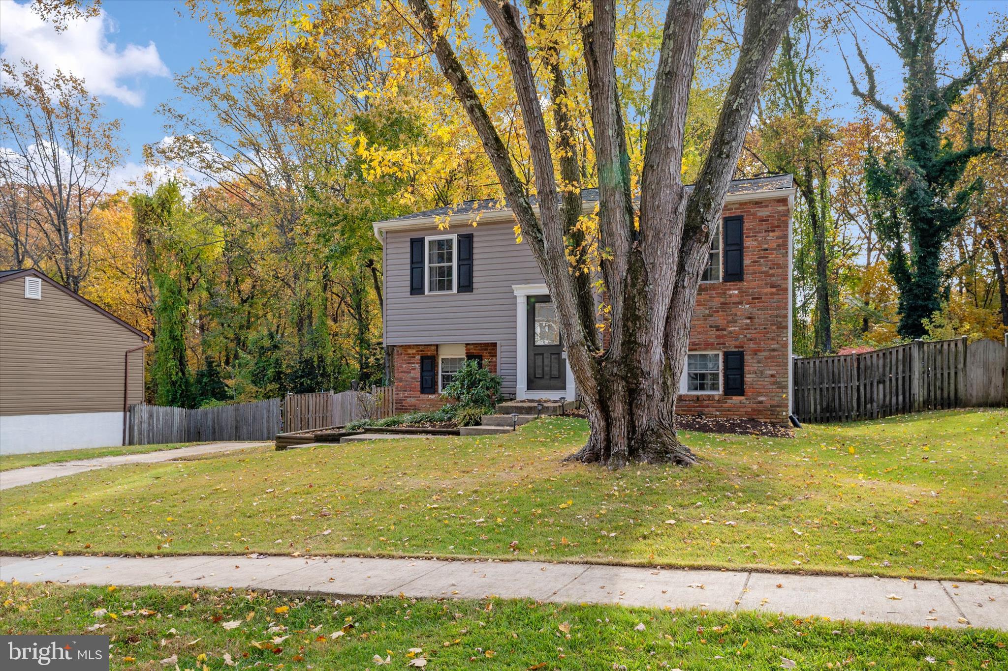 HIDDEN RIDGE - Residential