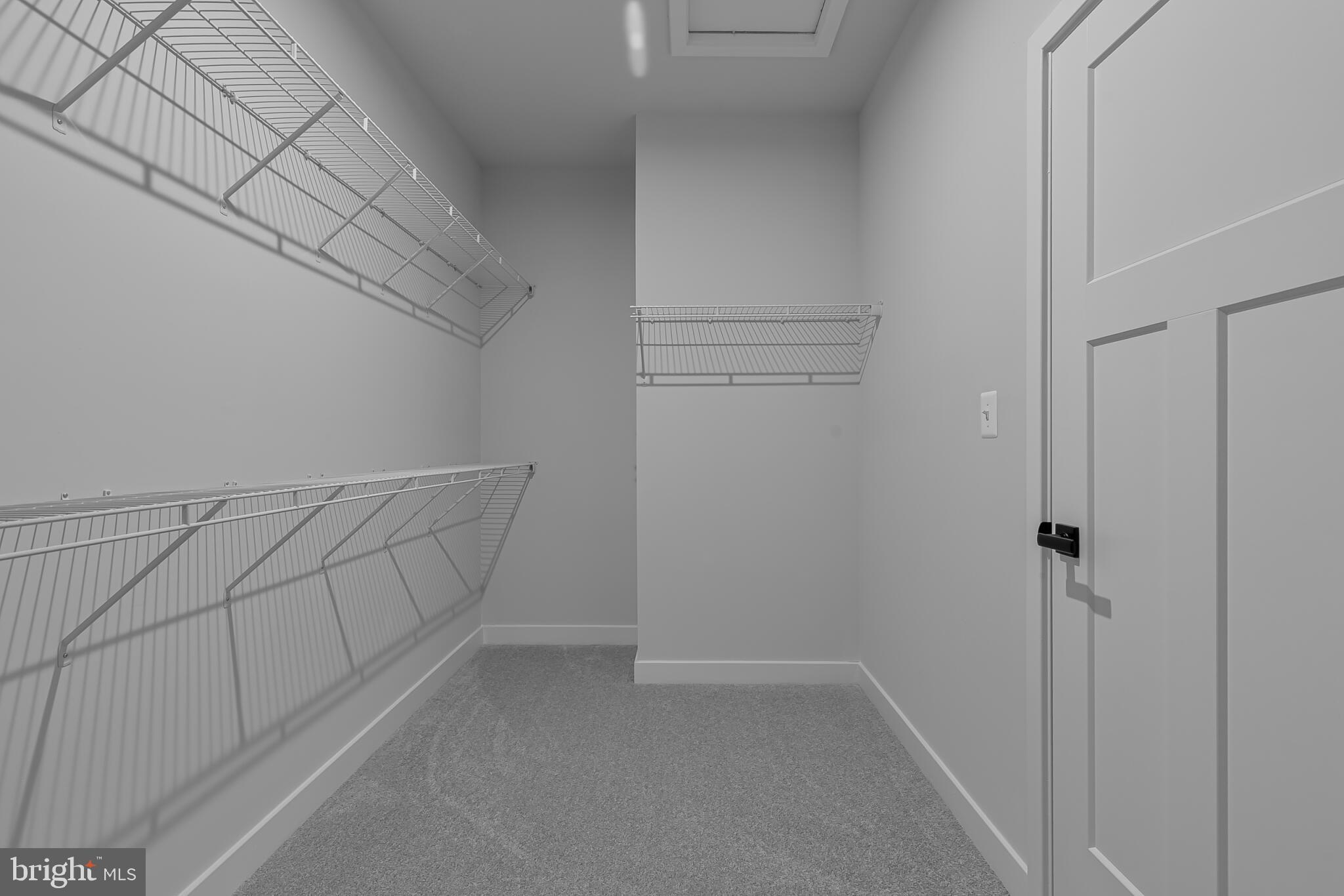 SOUTHLAKE - Residential