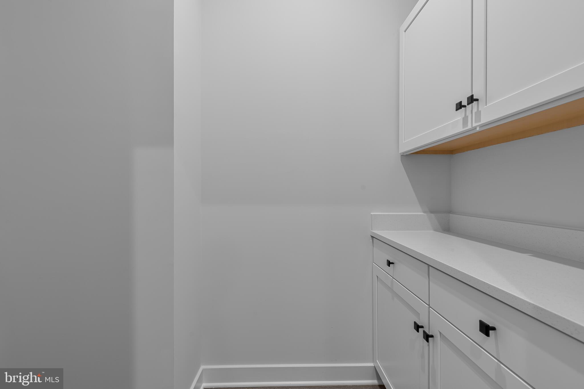 SOUTHLAKE - Residential