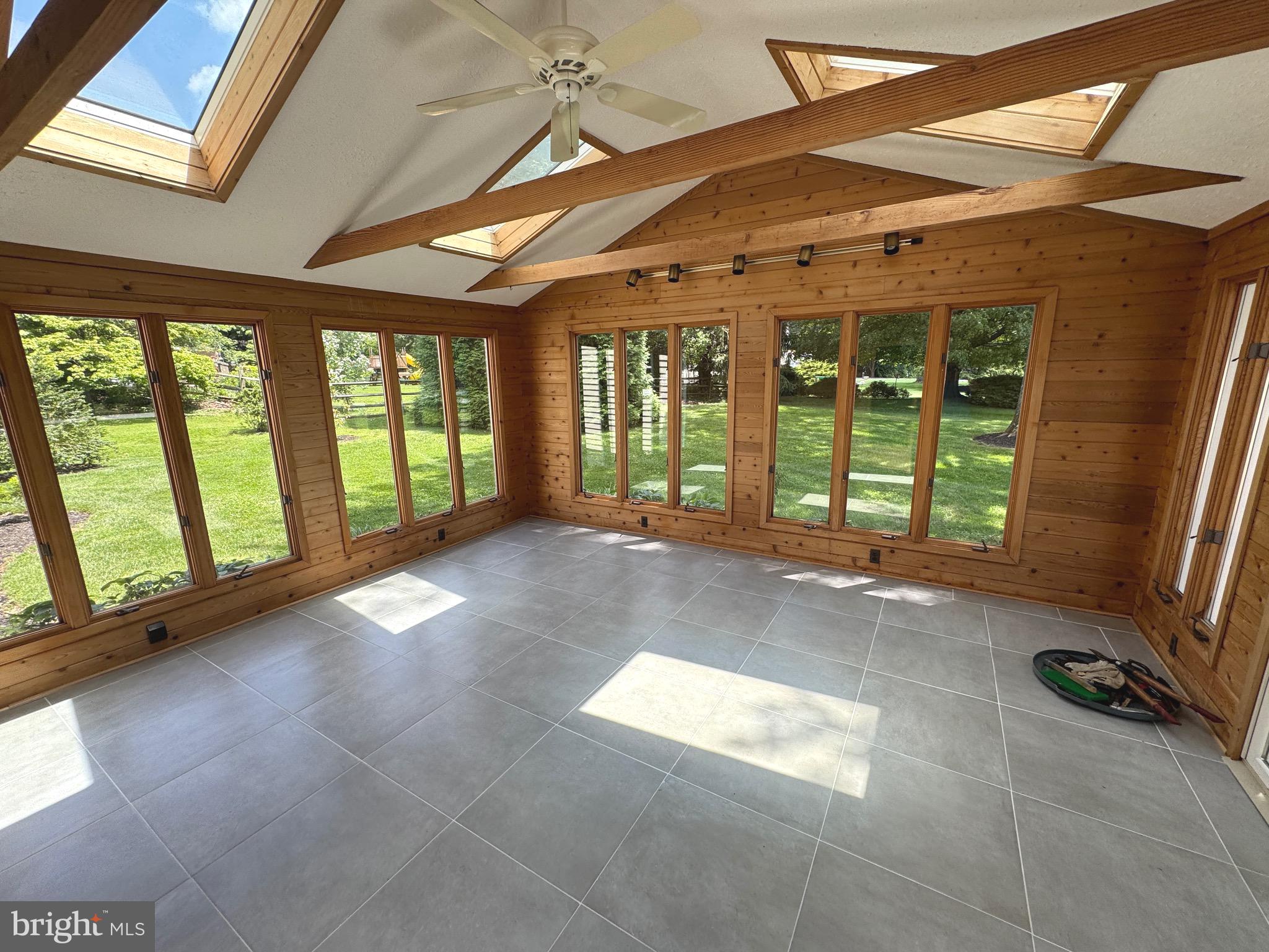 7 FOXCROFT DRIVE