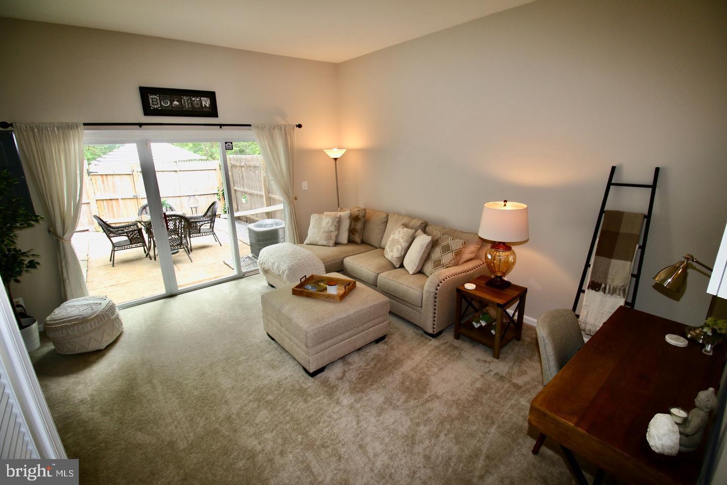 CARDINAL FOREST - Residential Lease