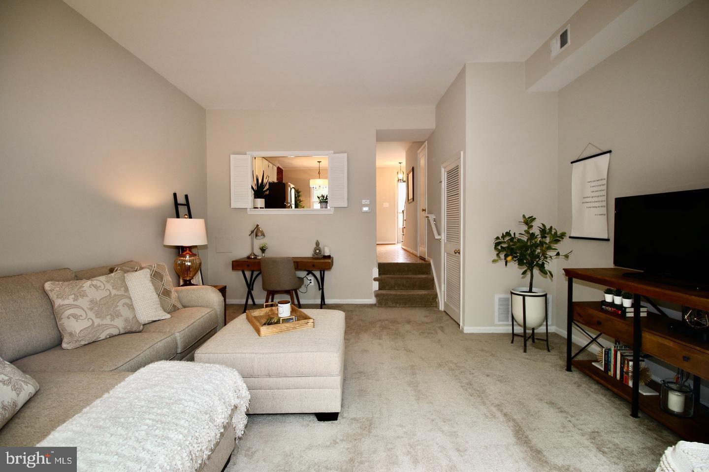 CARDINAL FOREST - Residential Lease