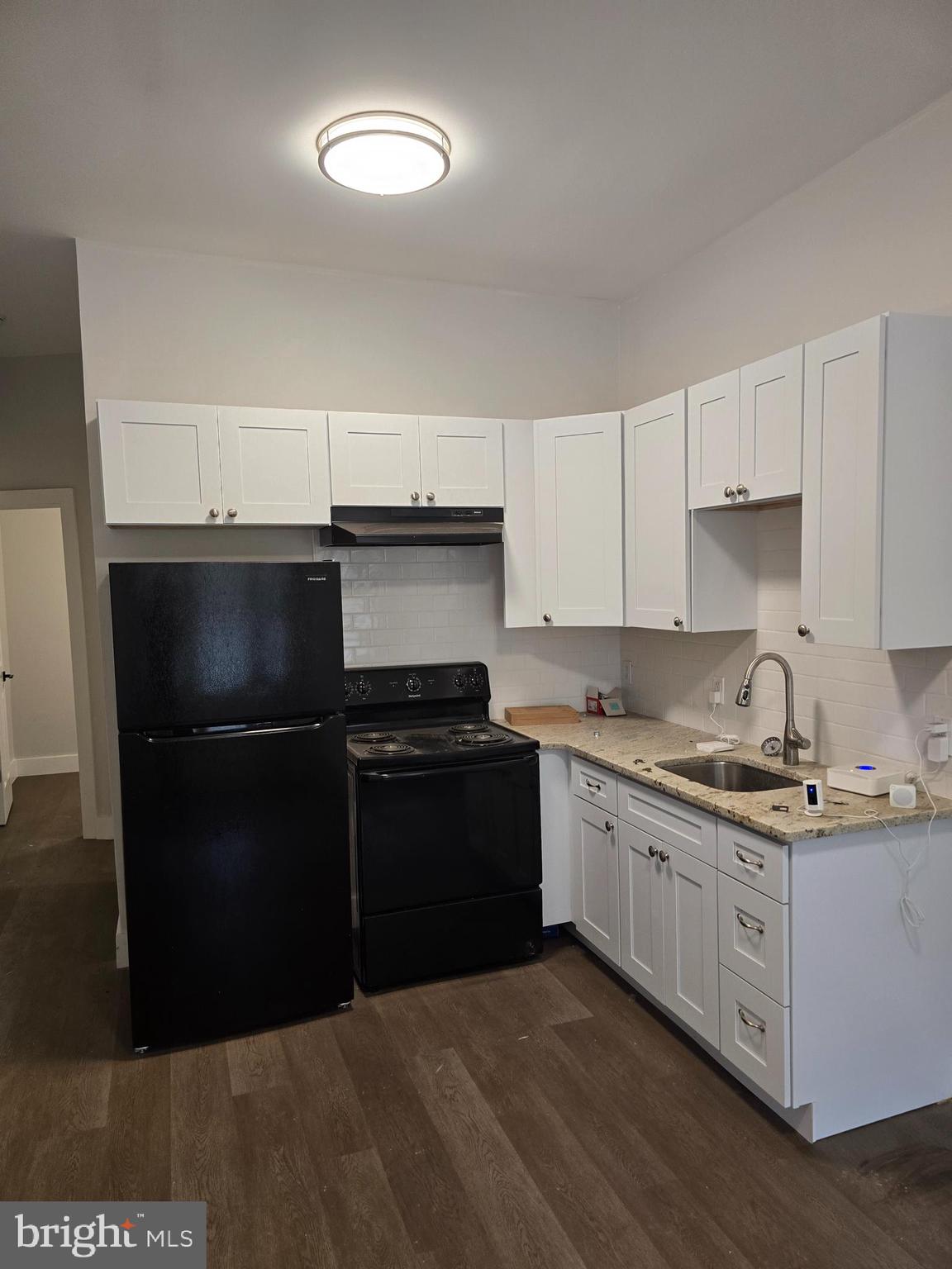 LOGAN - Residential Lease