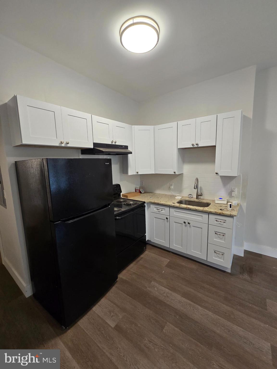 LOGAN - Residential Lease