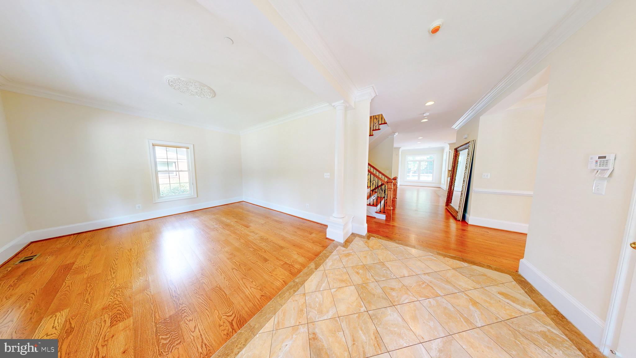 6403 EARLHAM DRIVE