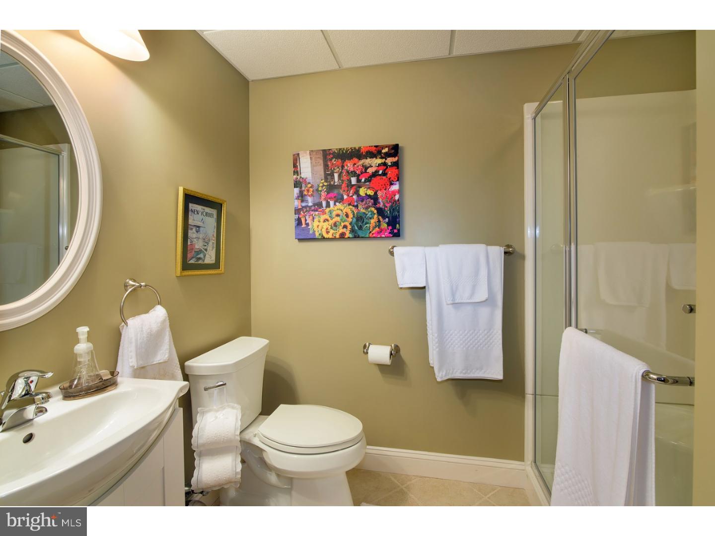 LONGVUE ESTATES - Residential