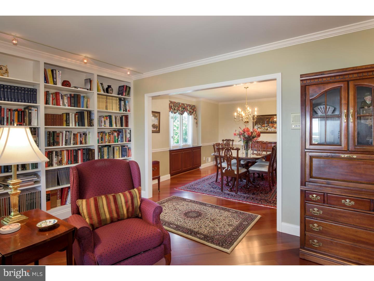 LONGVUE ESTATES - Residential