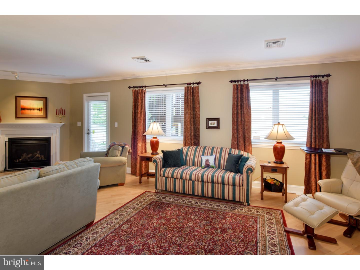 LONGVUE ESTATES - Residential