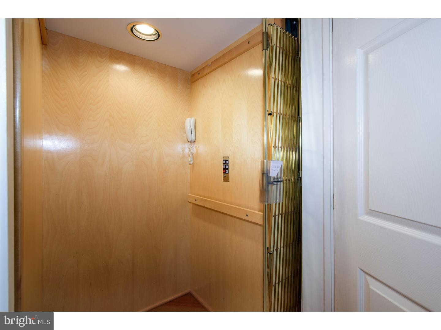 LONGVUE ESTATES - Residential