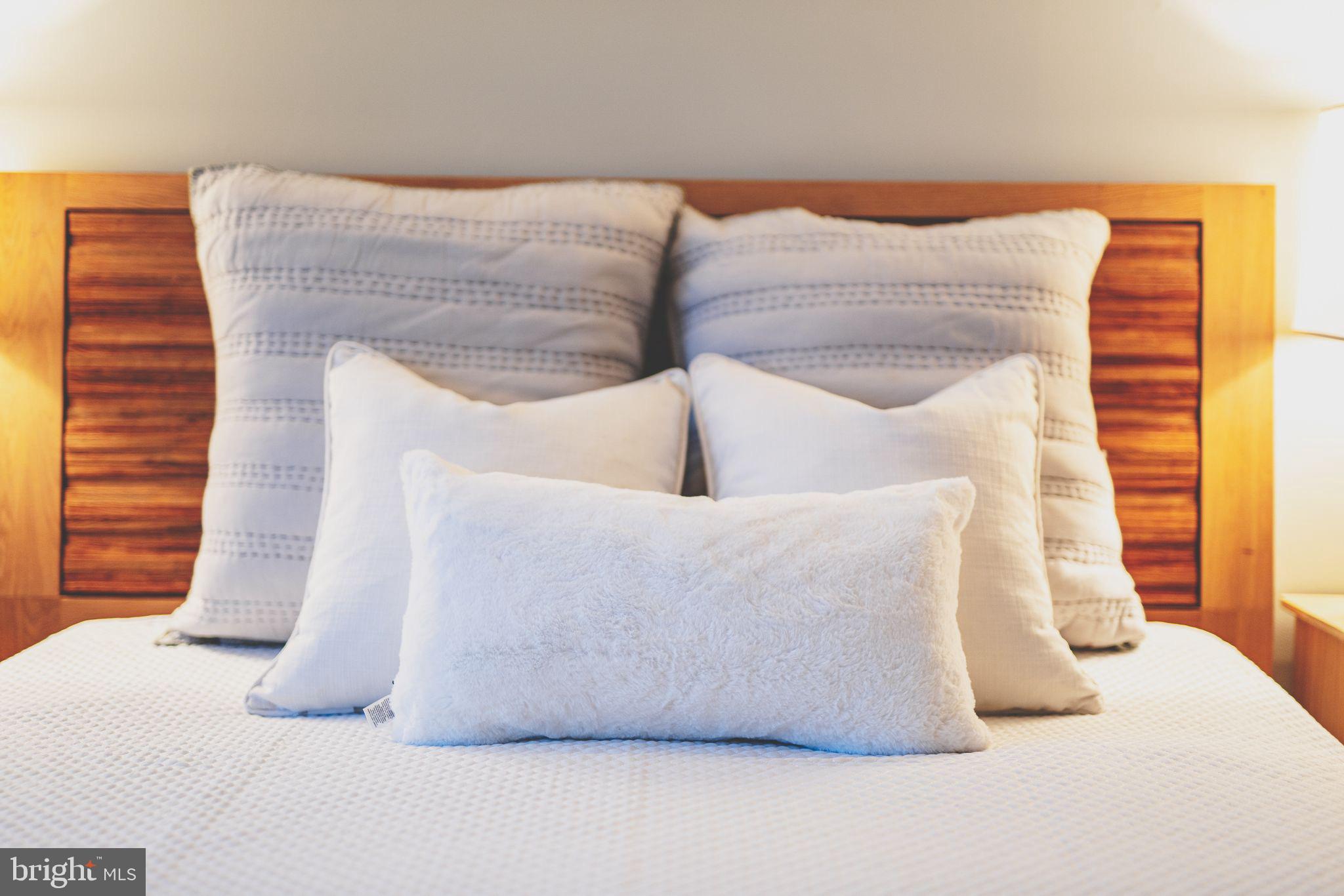 STONERIDGE KNOLL - Residential