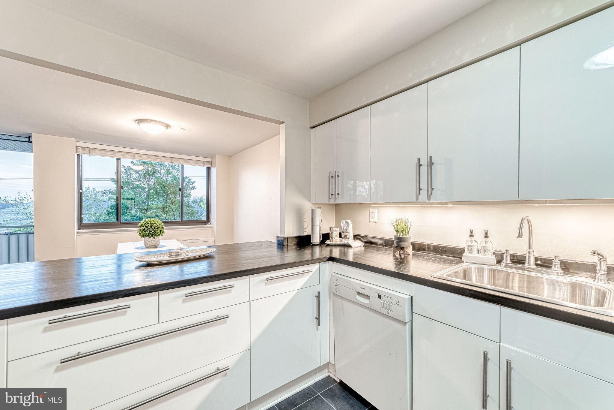 STONERIDGE KNOLL - Residential