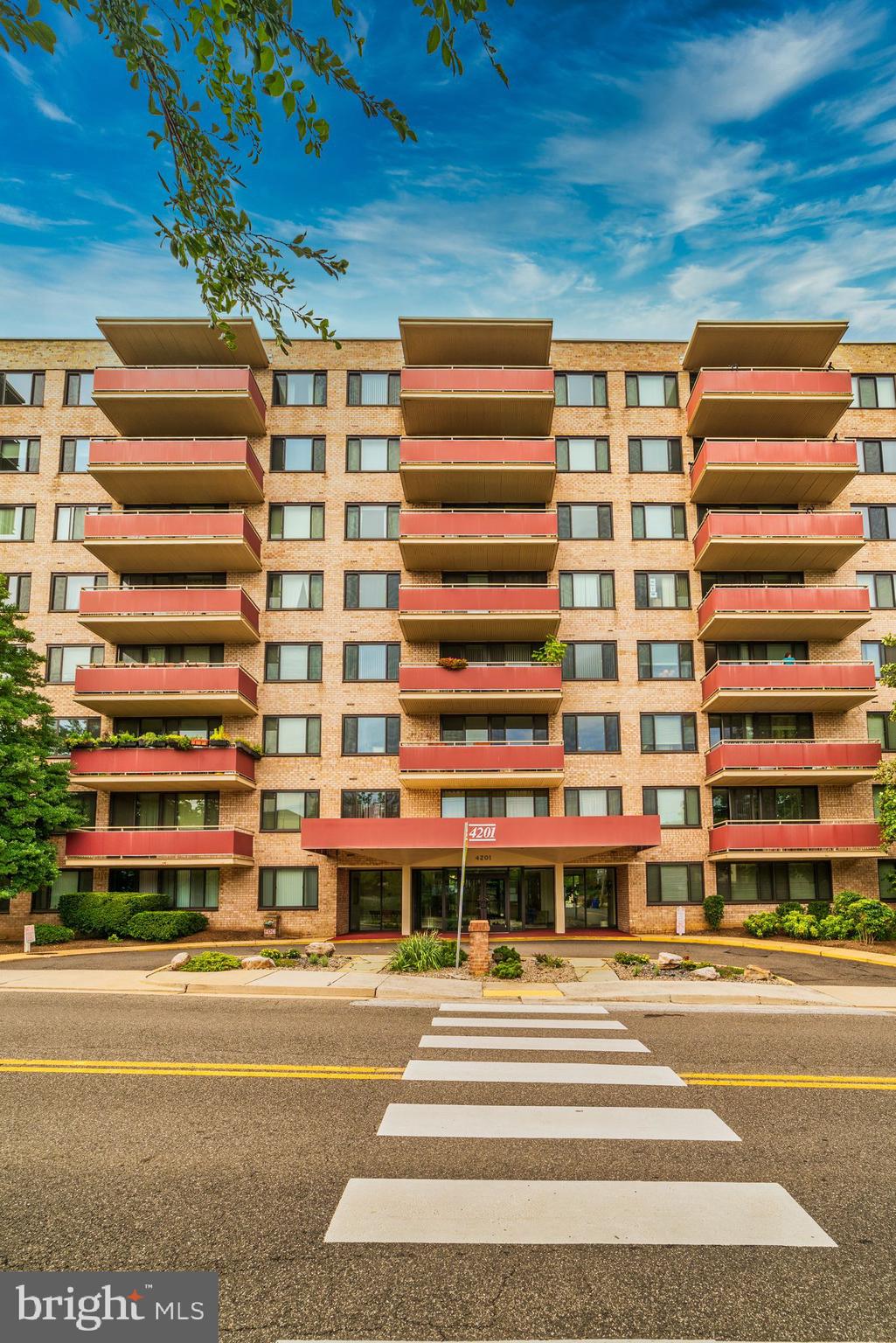 STONERIDGE KNOLL - Residential