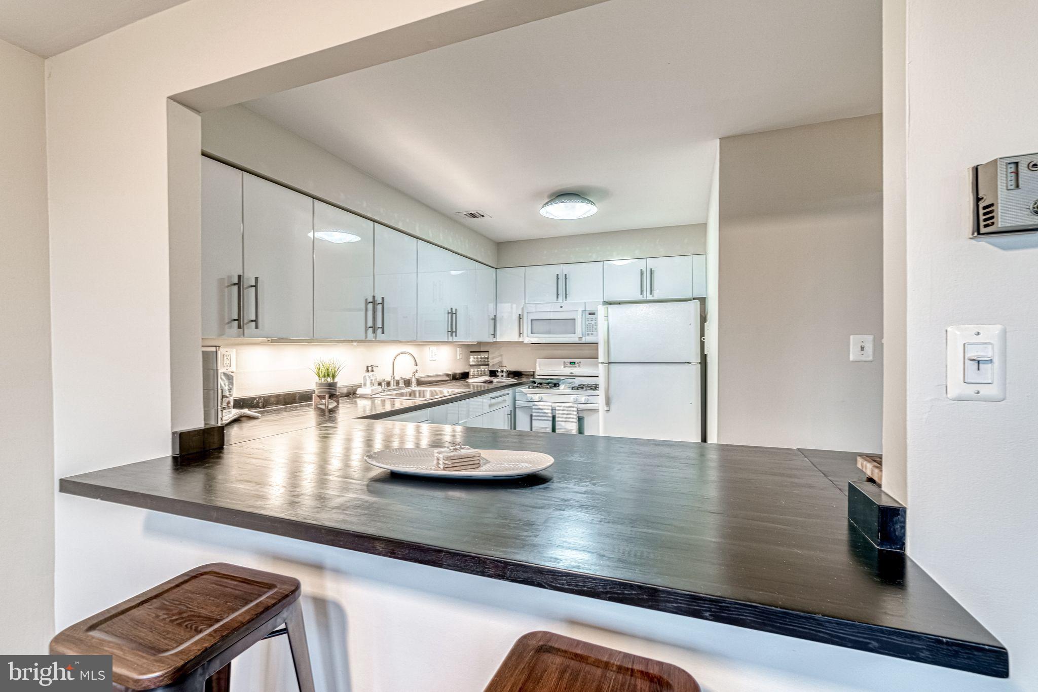 STONERIDGE KNOLL - Residential