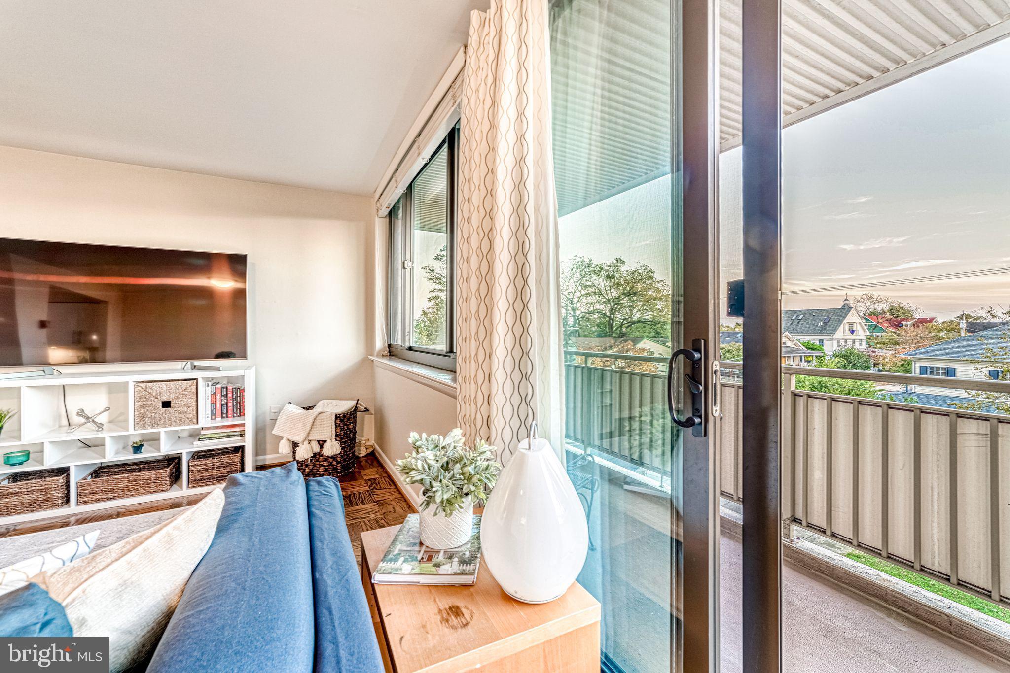 STONERIDGE KNOLL - Residential