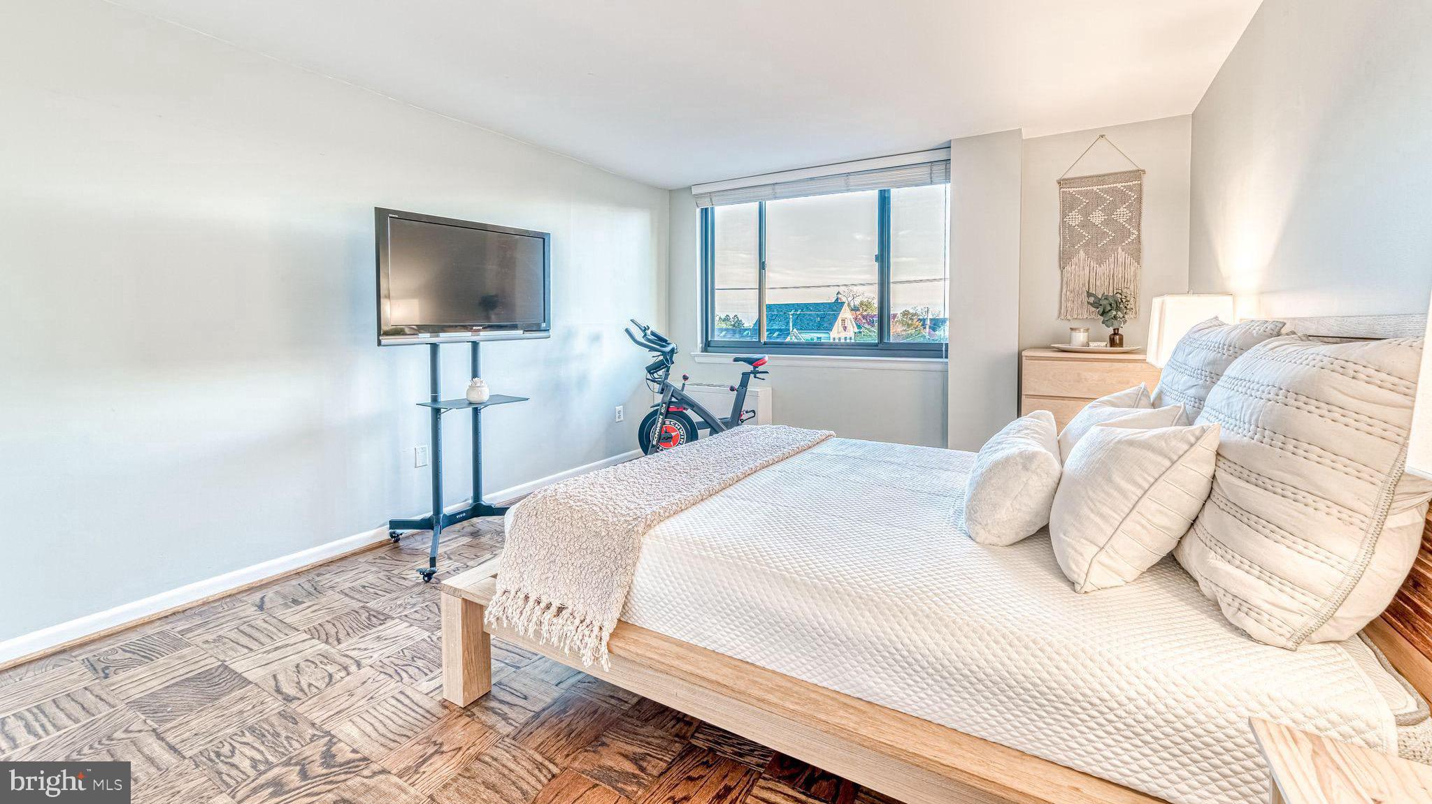 STONERIDGE KNOLL - Residential