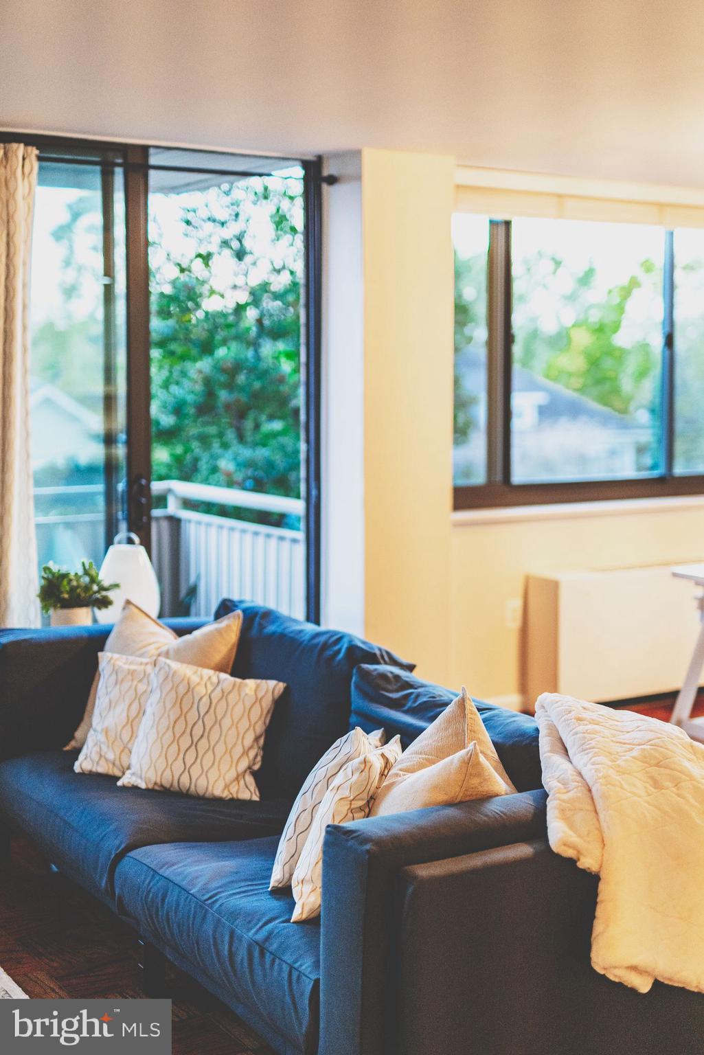 STONERIDGE KNOLL - Residential