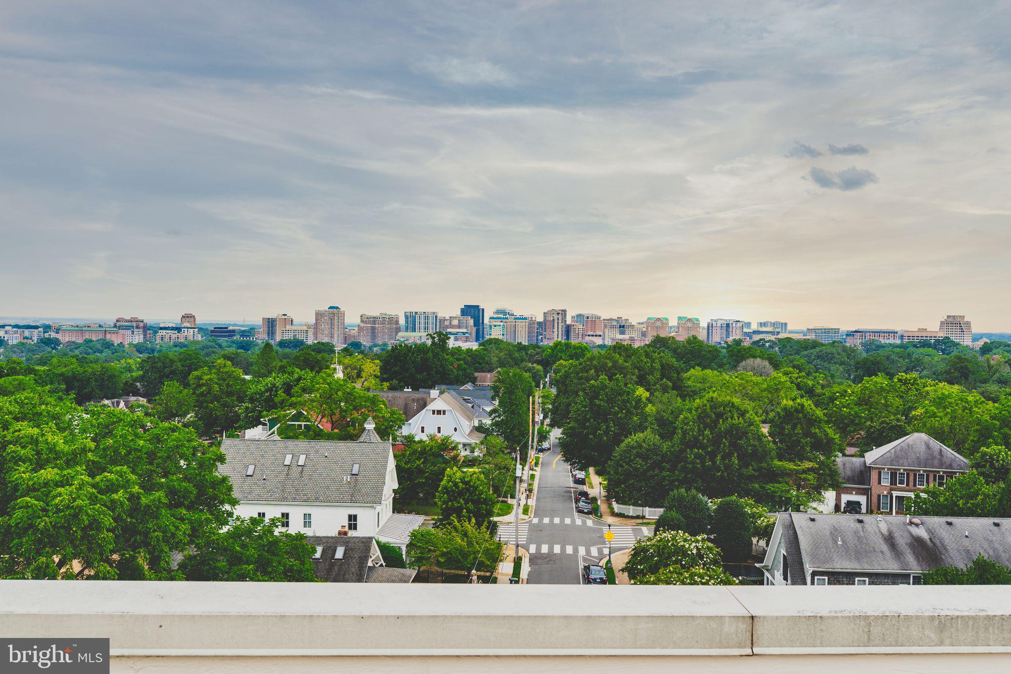 STONERIDGE KNOLL - Residential