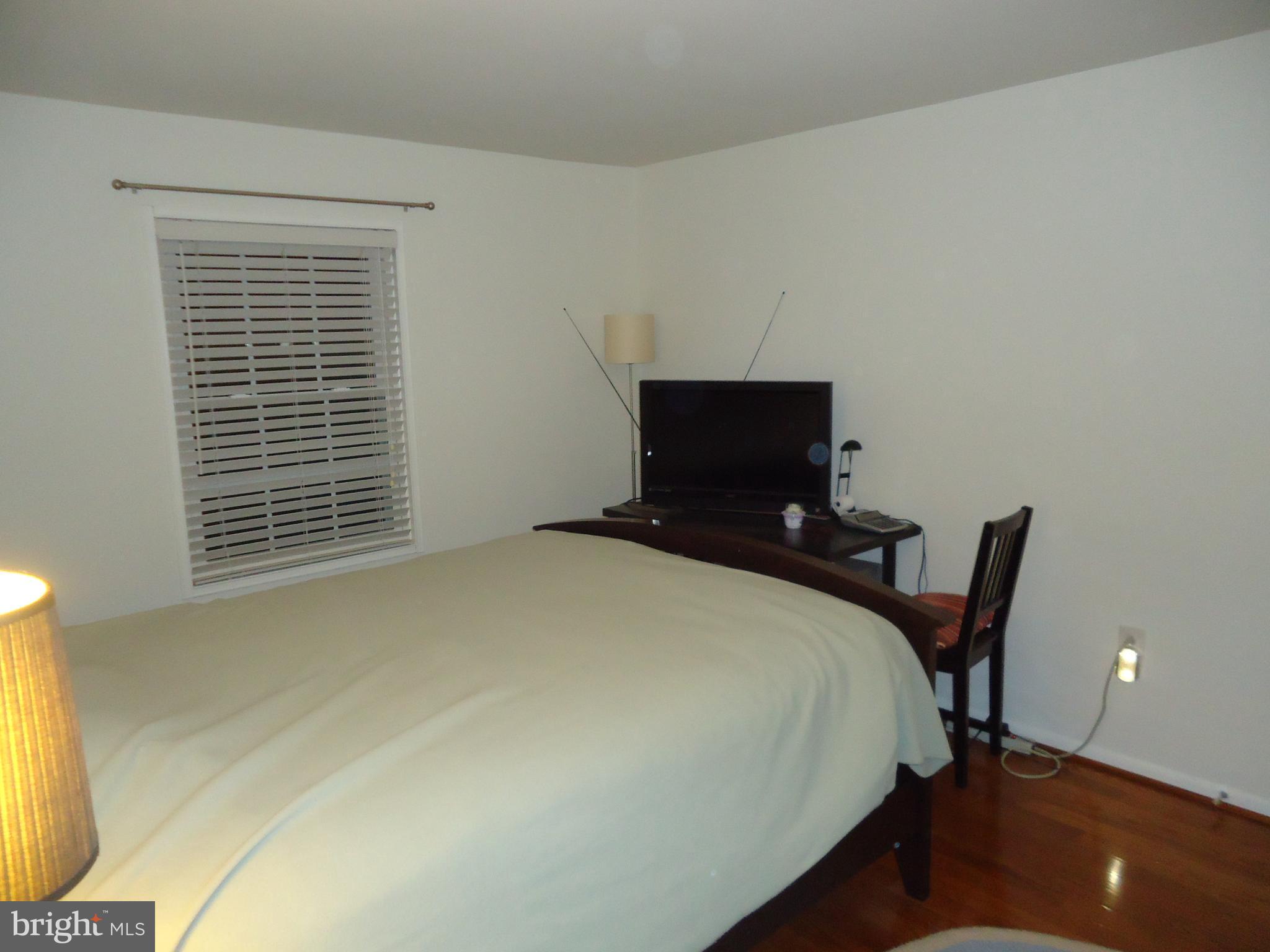 CARDINAL GLEN - Residential Lease